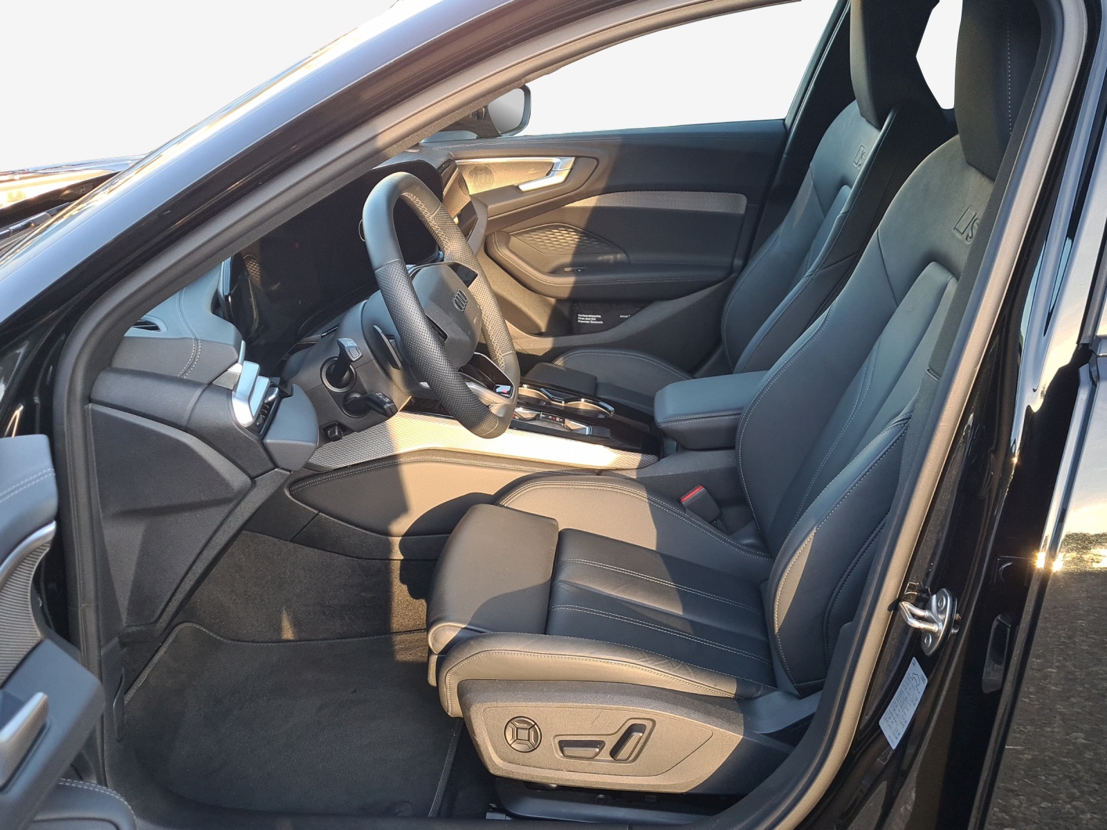 AUDI A5 Avant TFSI quattro 150 kW S tronic-image-7