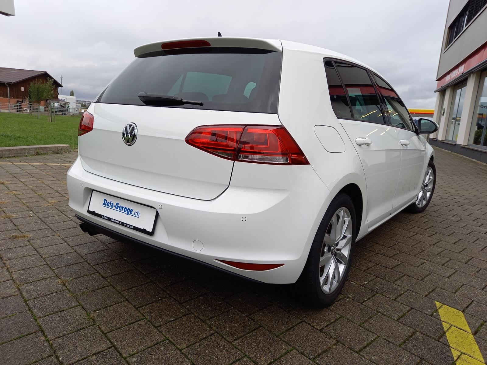 VW Golf 1.4 TSI Highline DSG-showroom-element-1