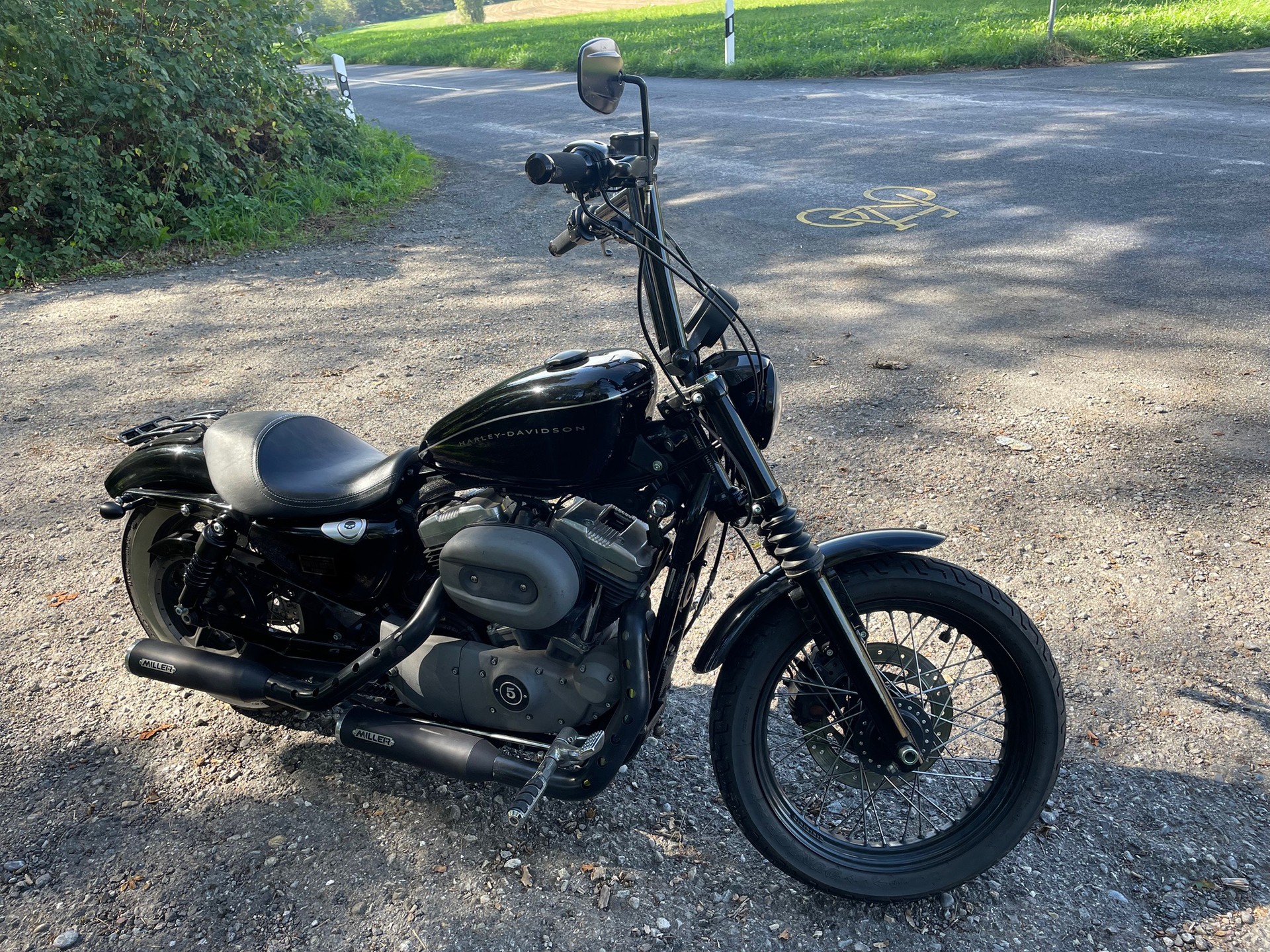 HARLEY-DAVIDSON XL 1200 N Sportster Nightster-image-2