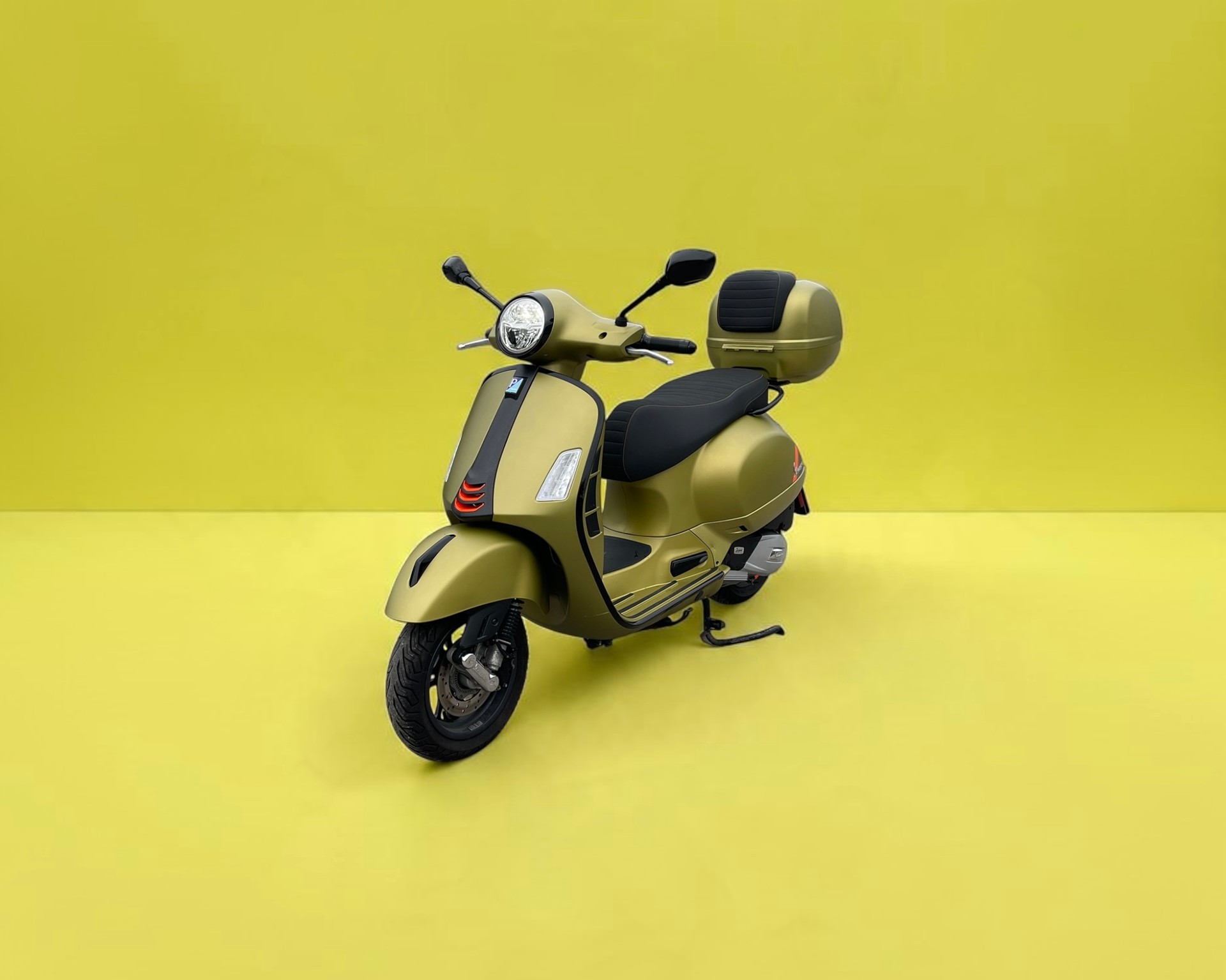 PIAGGIO Vespa GTS 125 Super Sport ABS-image-3