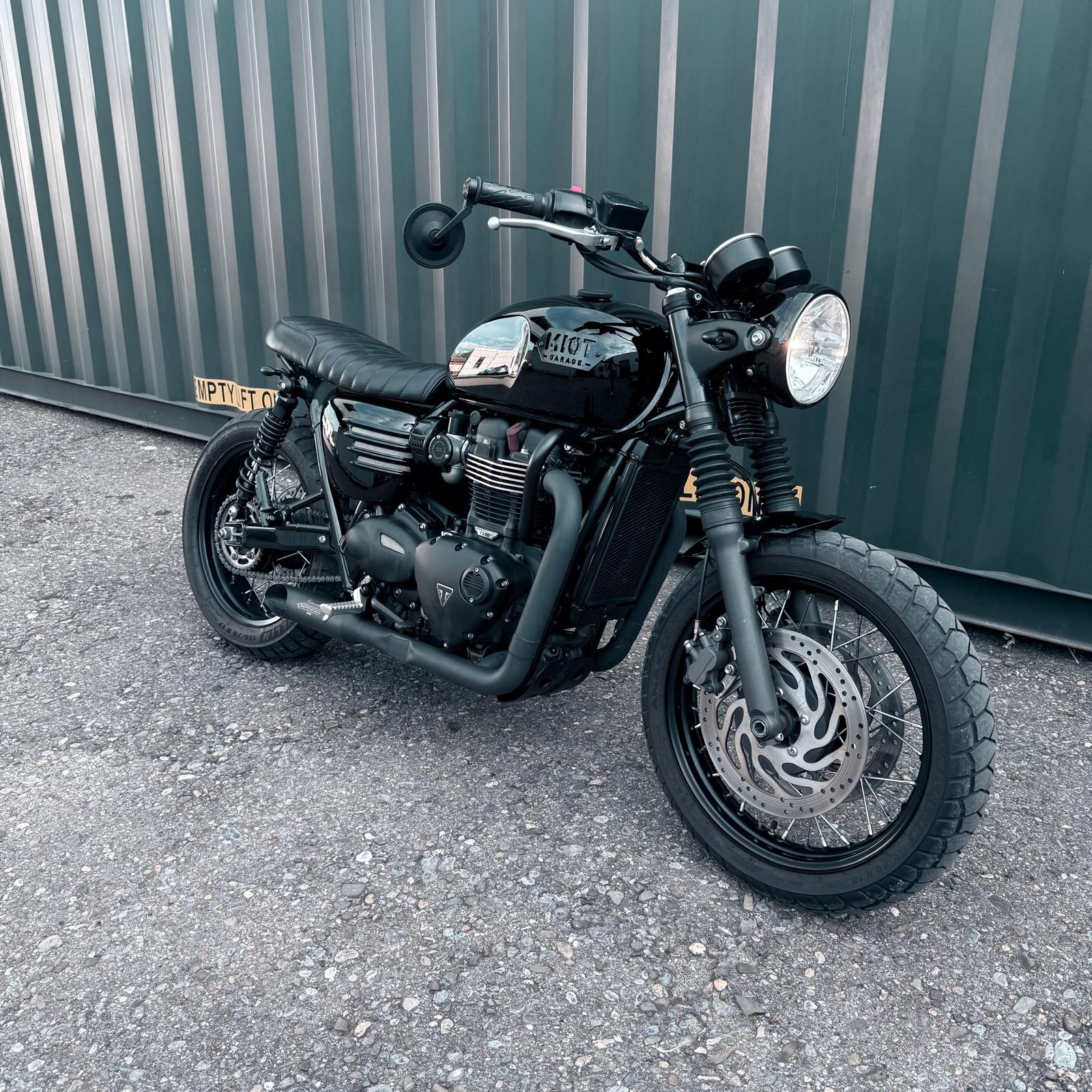 TRIUMPH Bonneville T120 Black-image-6