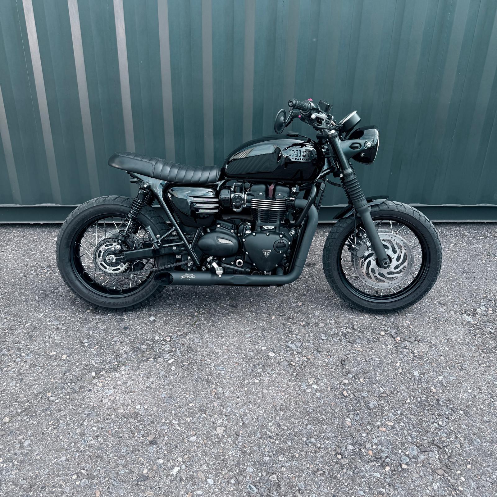 TRIUMPH Bonneville T120 Black-image-1
