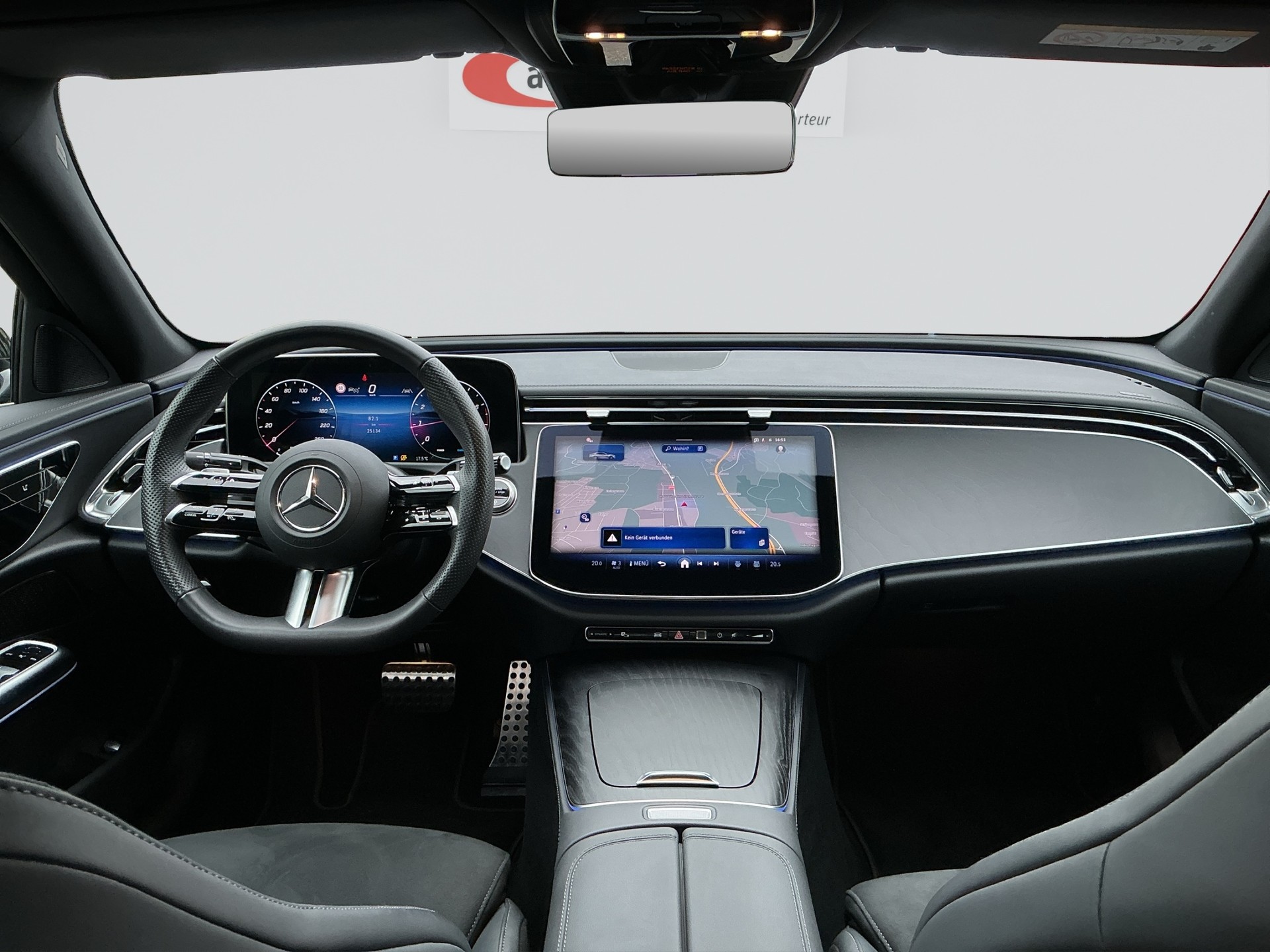 MERCEDES-BENZ E 200 9G-Tronic AMG Line-image-14