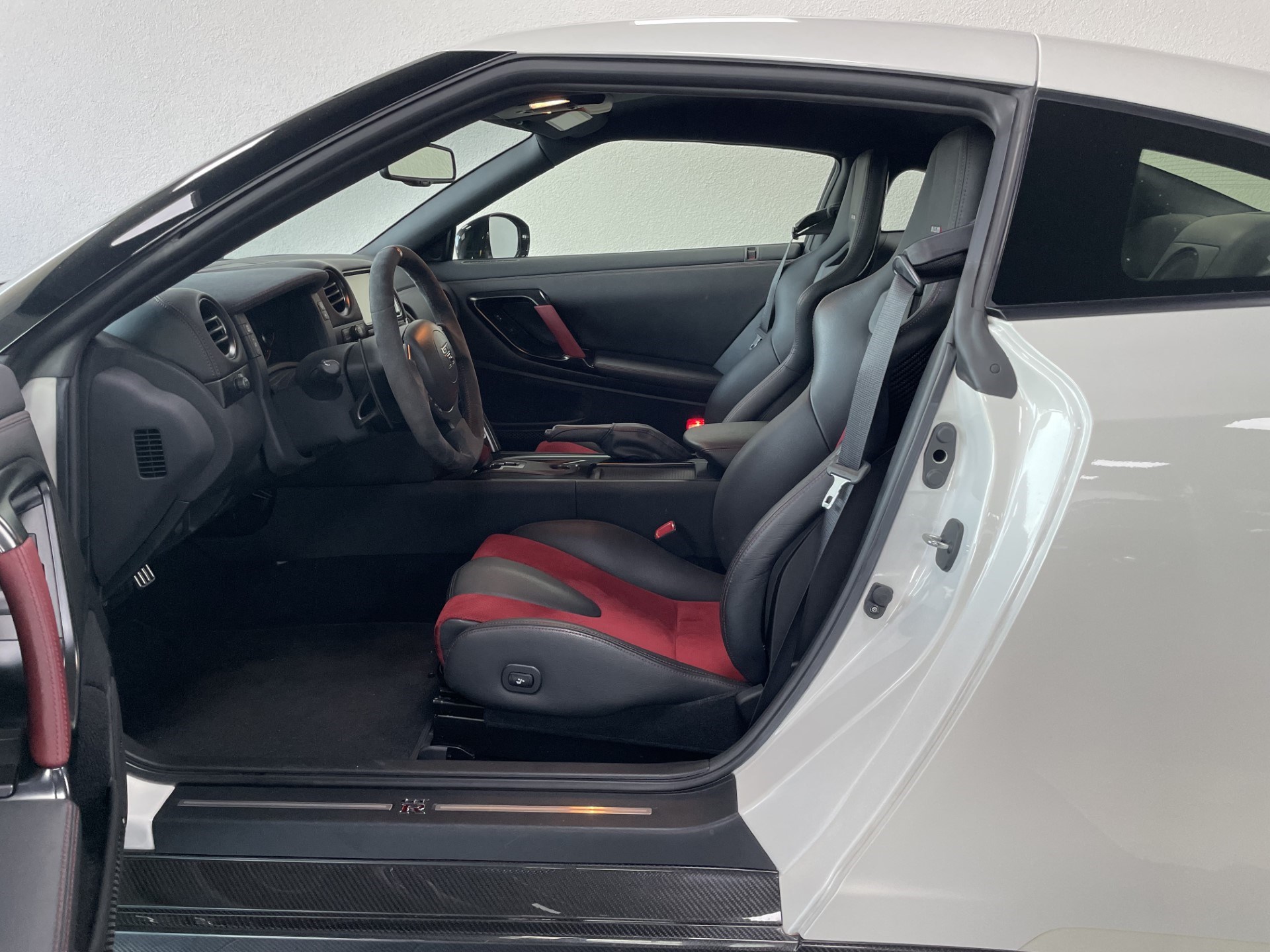 NISSAN GT-R 3.8 V6 Biturbo Nismo-image-9