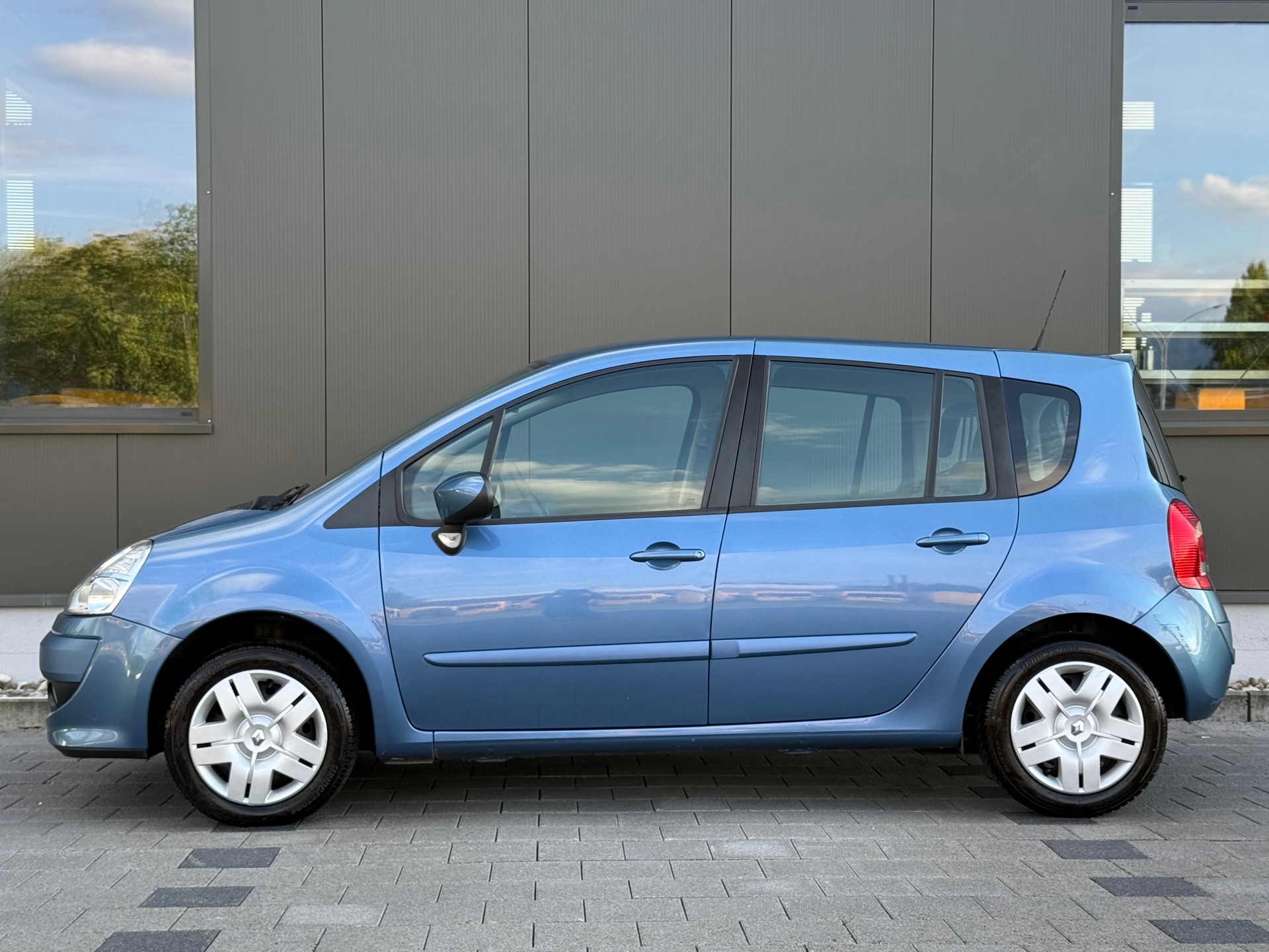 RENAULT Modus 1.2 16V T Dynamique-image-7