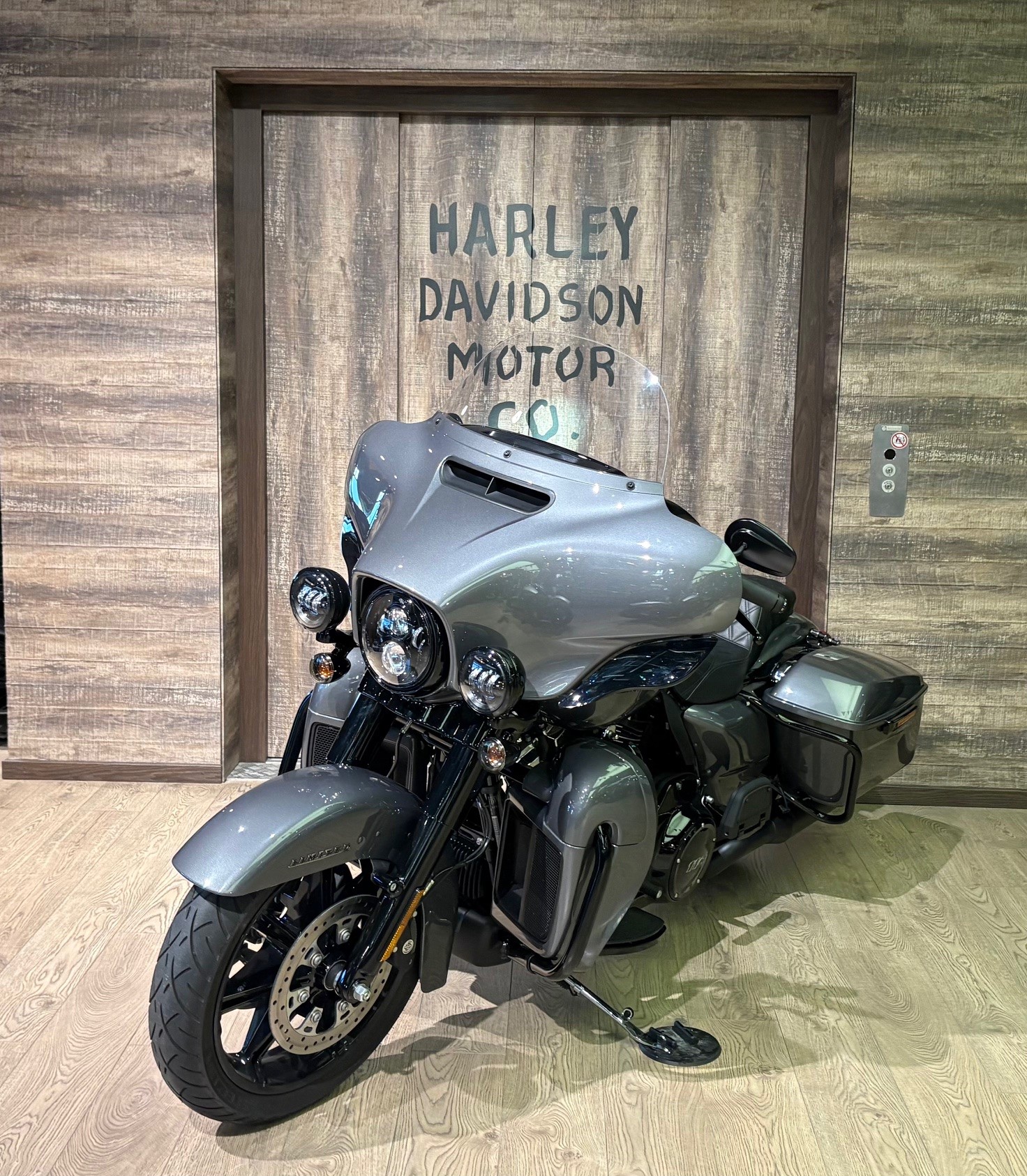 HARLEY-DAVIDSON FLHTK Electra Glide Ultra Limited 114-image-2