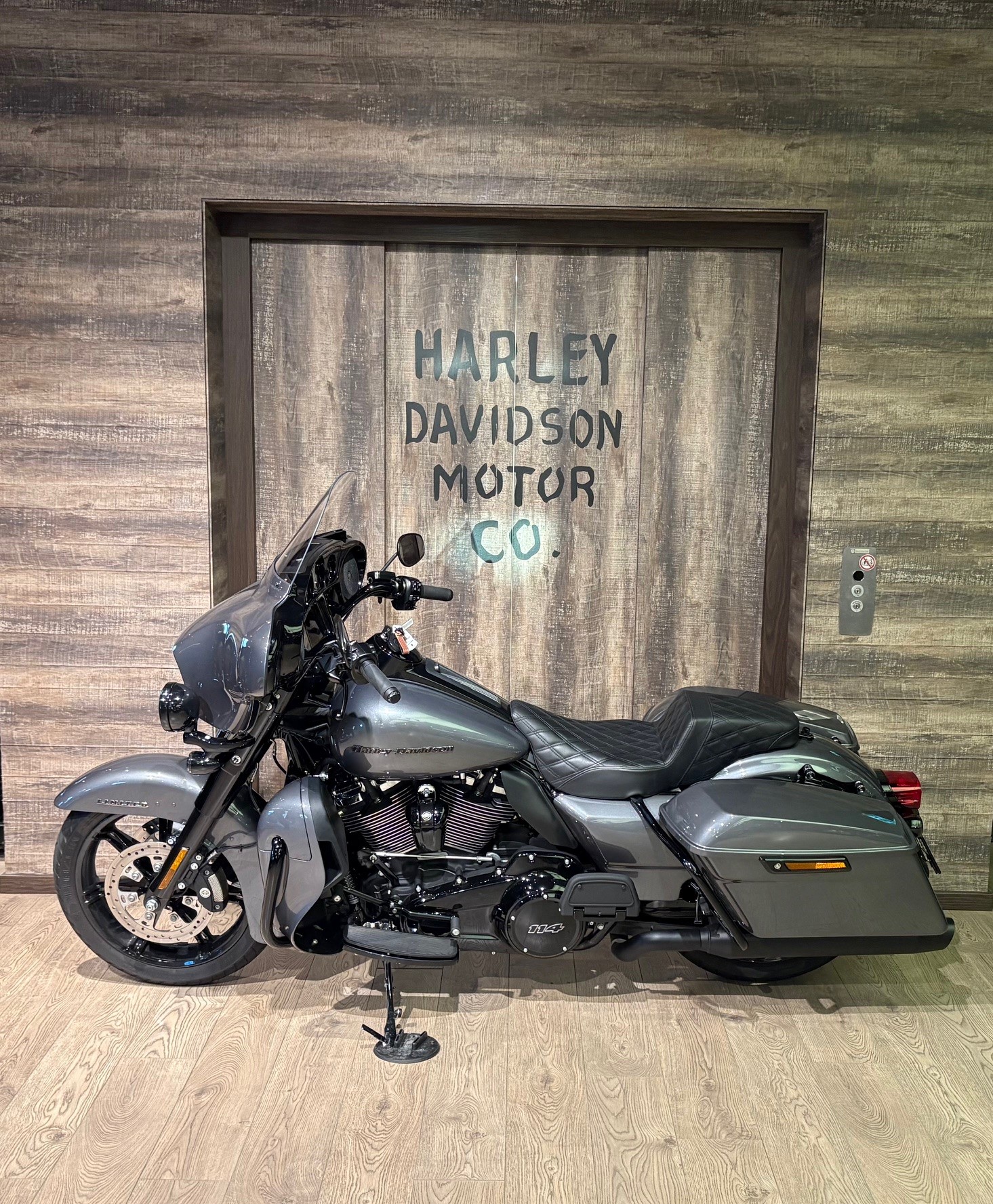 HARLEY-DAVIDSON FLHTK Electra Glide Ultra Limited 114-image-3