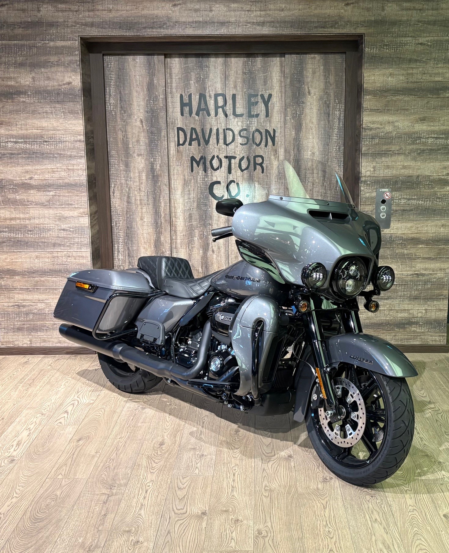HARLEY-DAVIDSON FLHTK Electra Glide Ultra Limited 114-image-1