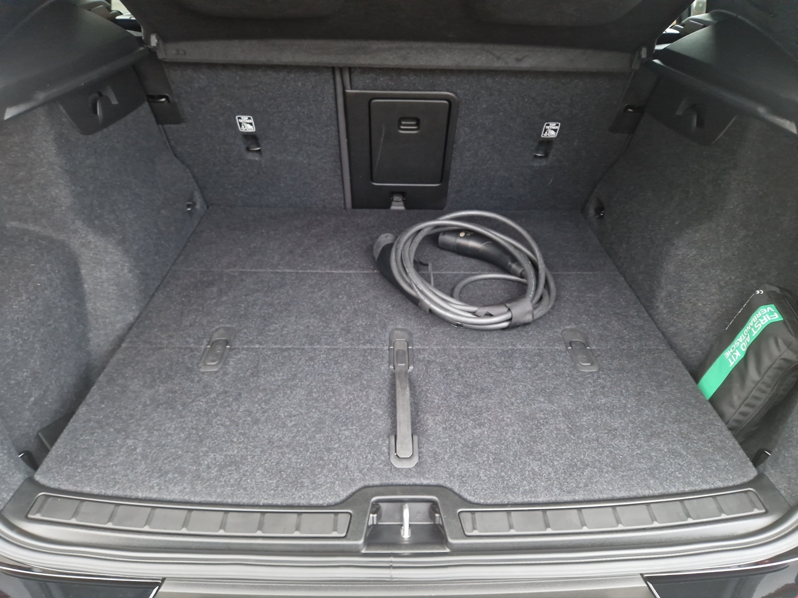 VOLVO XC40 P6 Core-image-5