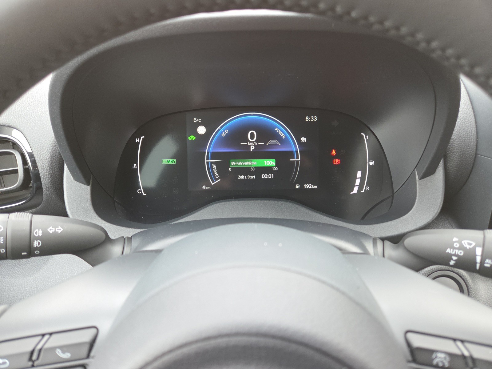 TOYOTA Yaris 1.5 Trend e-CVT-image-13