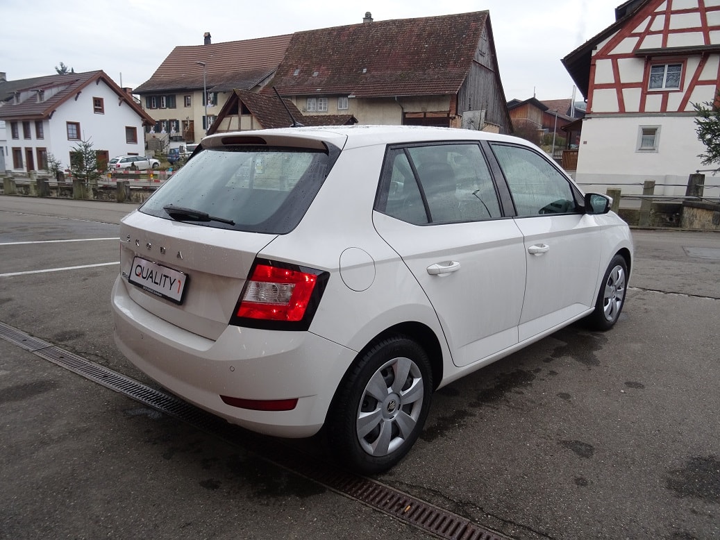 SKODA Fabia 1.0 TSI Ambition DSG-showroom-element-2