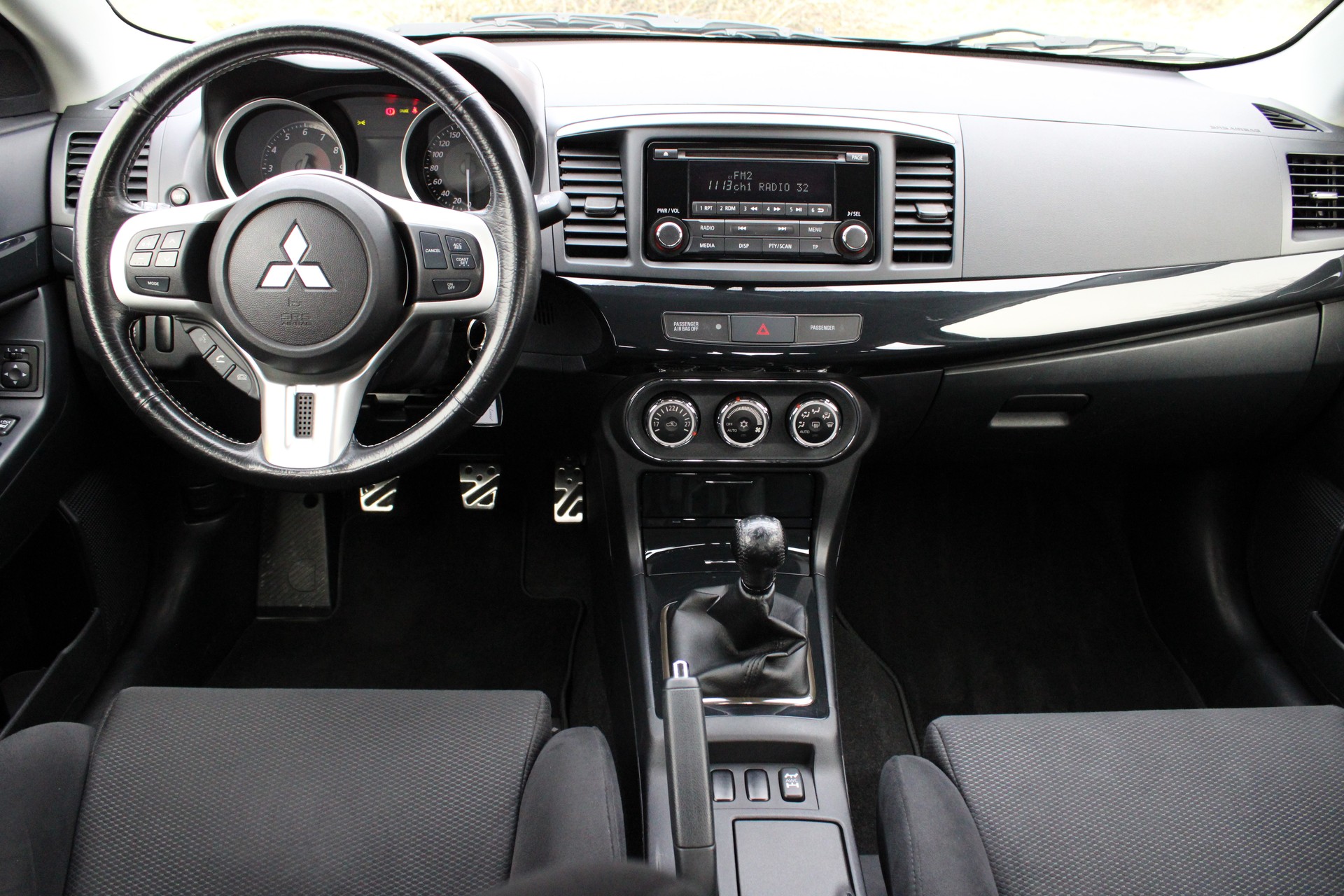 MITSUBISHI Lancer Evo X Final Edition-image-11
