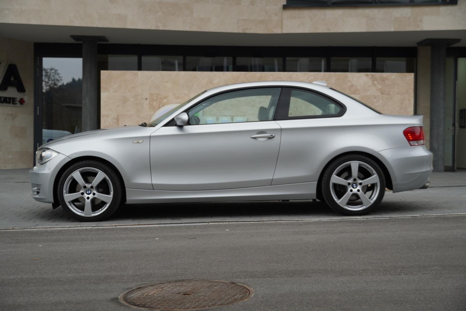 BMW 120d Coupé Steptronic-image-5