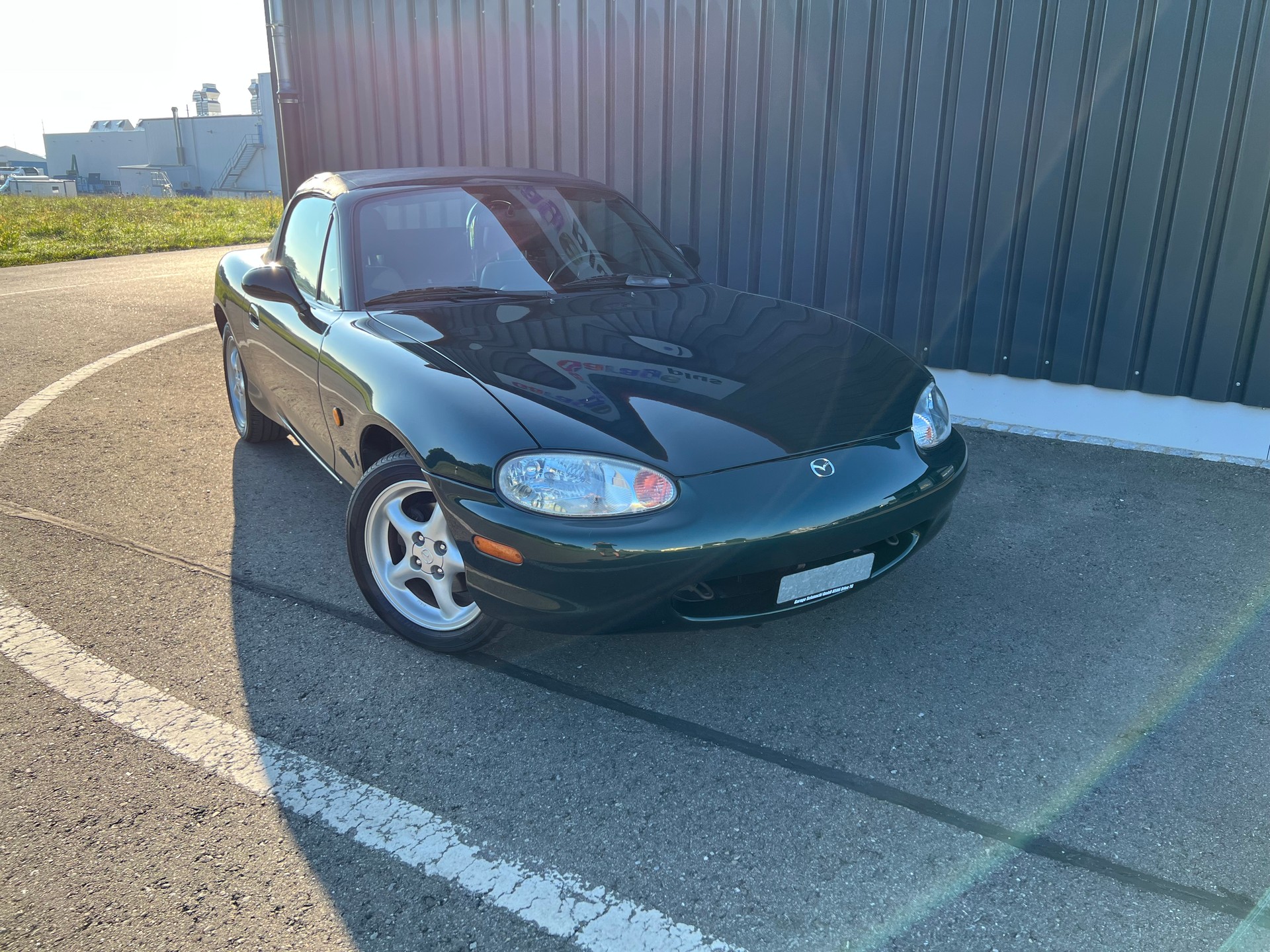 MAZDA MX-5 1.6i-16 Youngster-image-2
