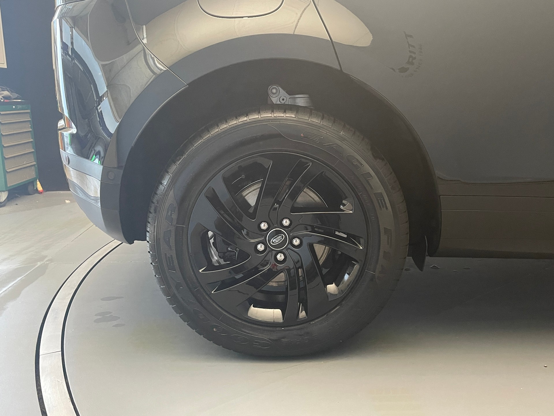 LAND ROVER Range Rover Evoque 1.5 T 270e S-image-12