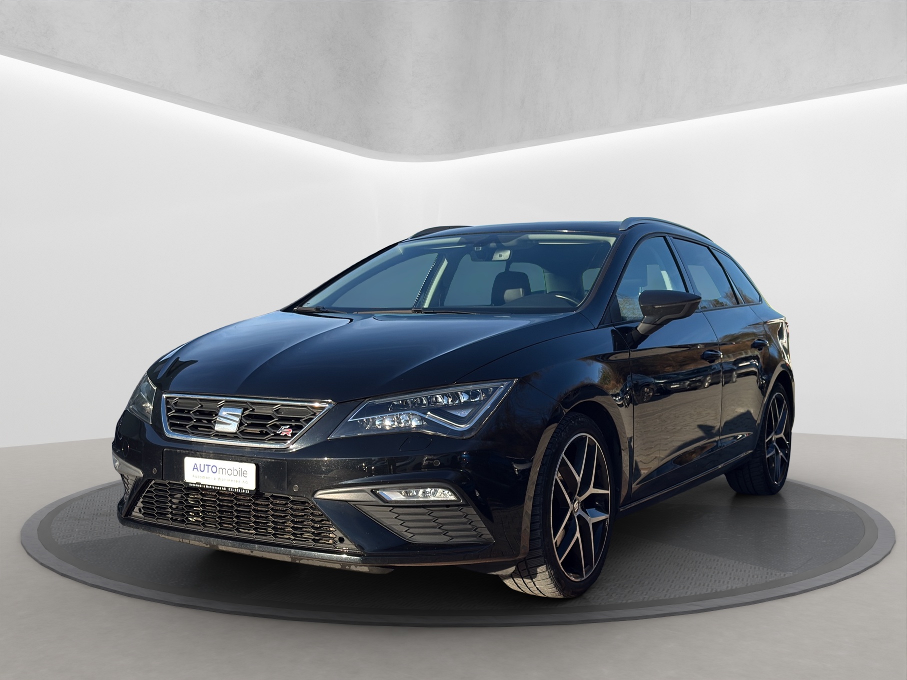 SEAT Leon ST 1.4 TSI ACT FR-showroom-element-1