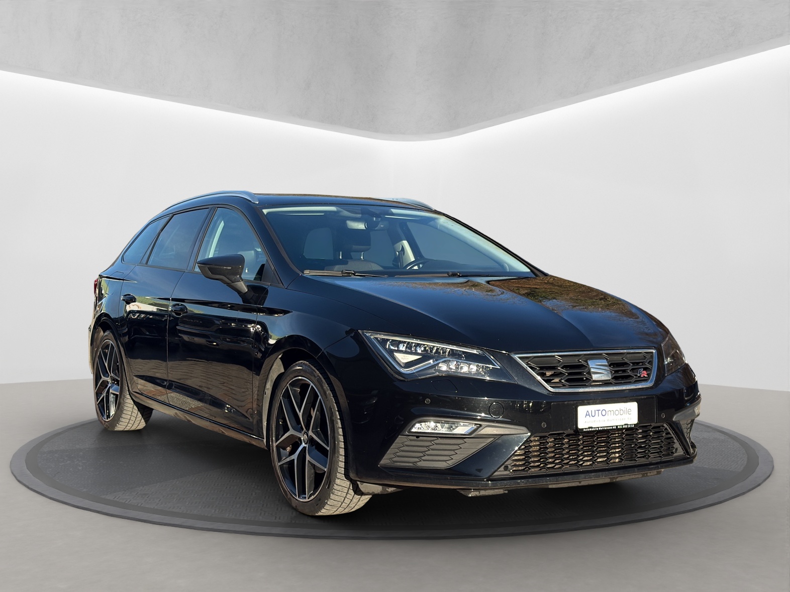 SEAT Leon ST 1.4 TSI ACT FR-showroom-element-3