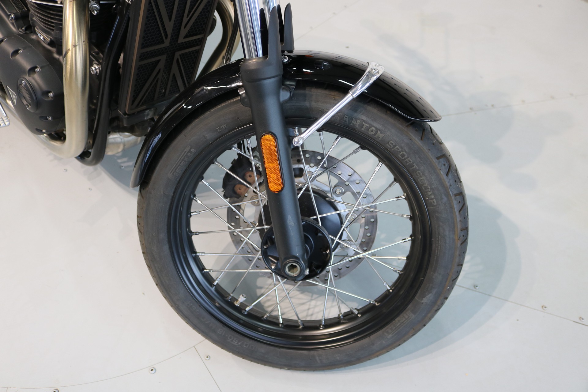 TRIUMPH Bonneville 900 T 100-image-15