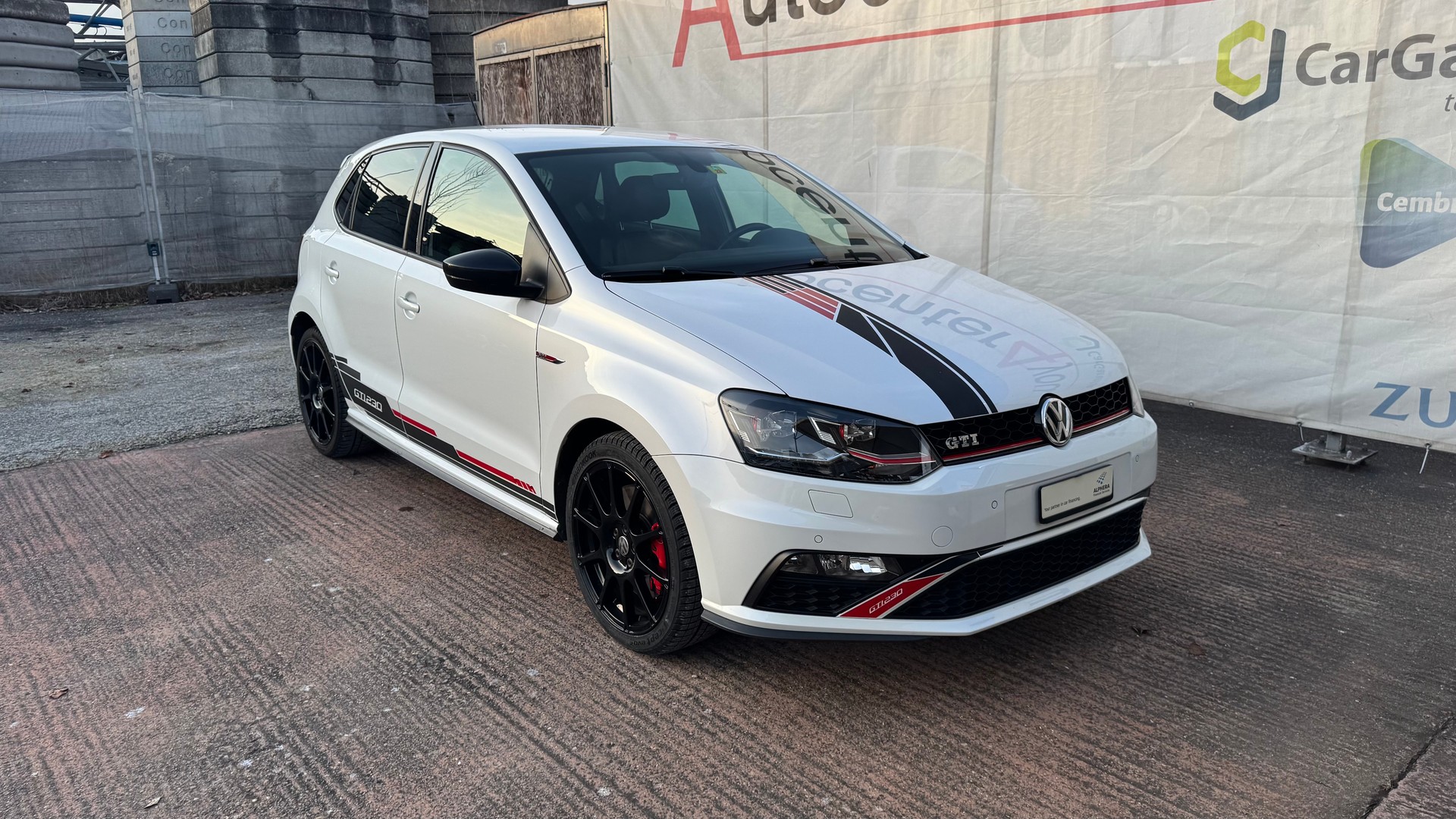 VW Polo 1.8 TSI GTI 230-showroom-element-1