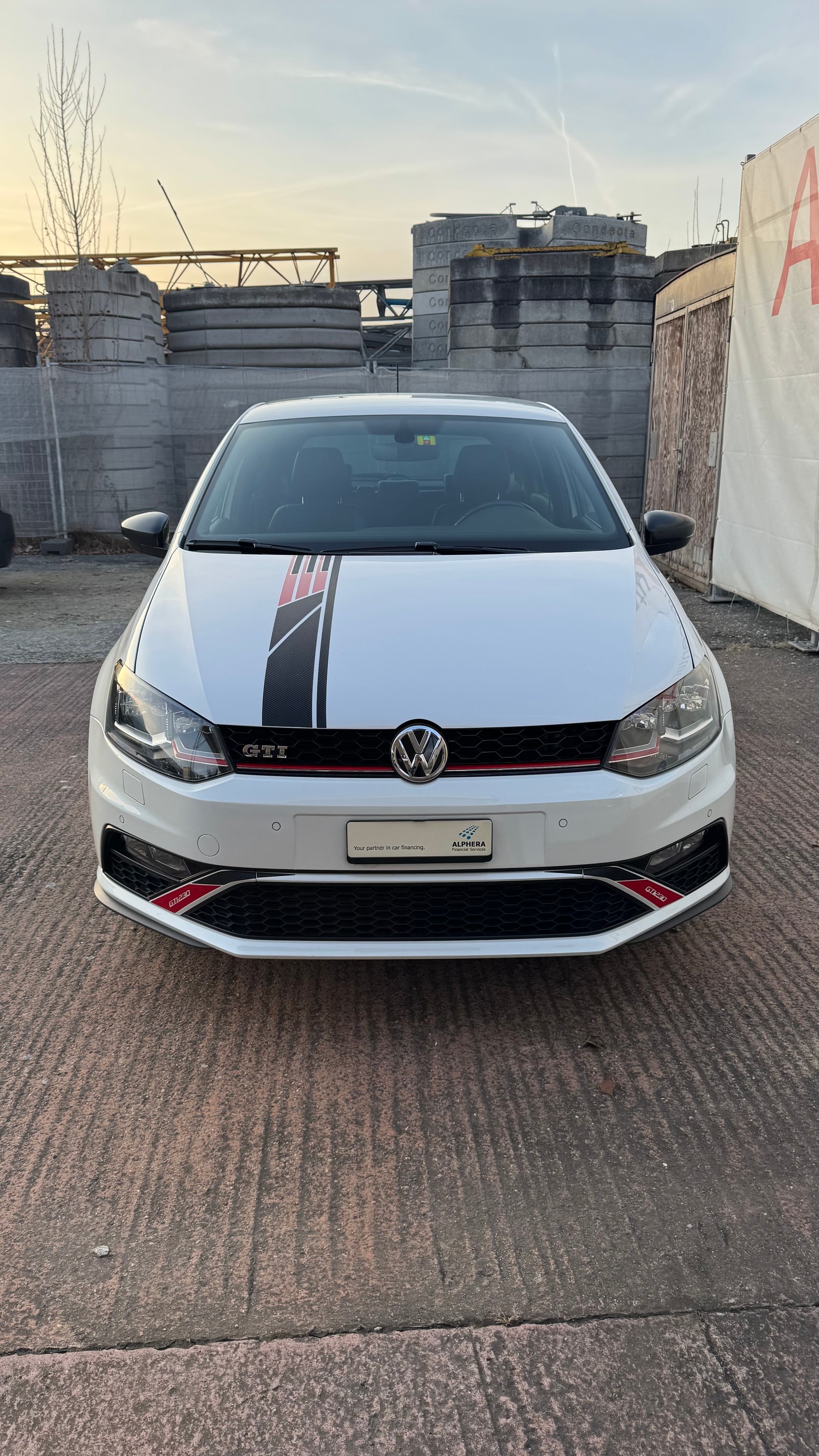 VW Polo 1.8 TSI GTI 230-showroom-element-2