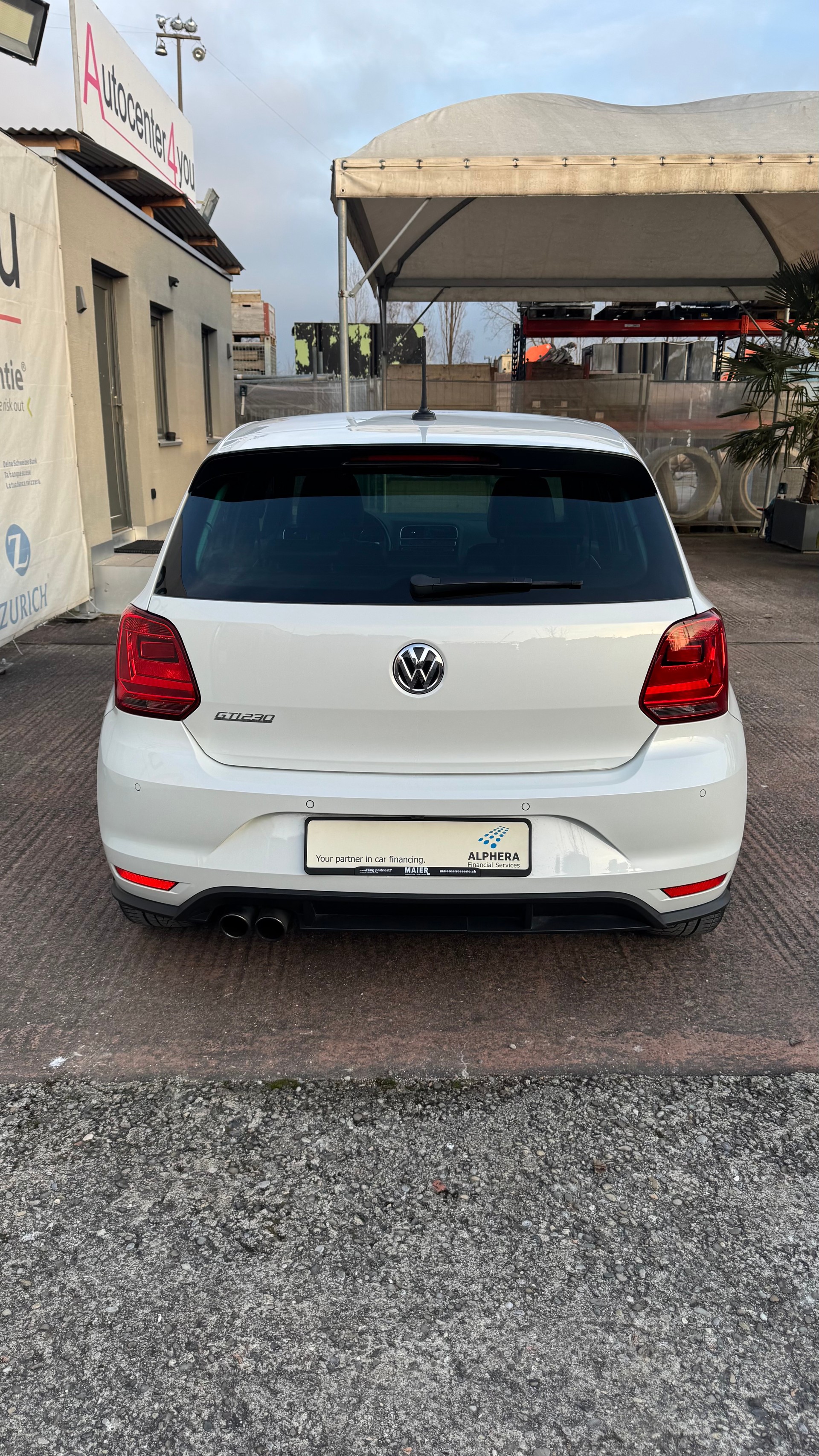 VW Polo 1.8 TSI GTI 230-image-9