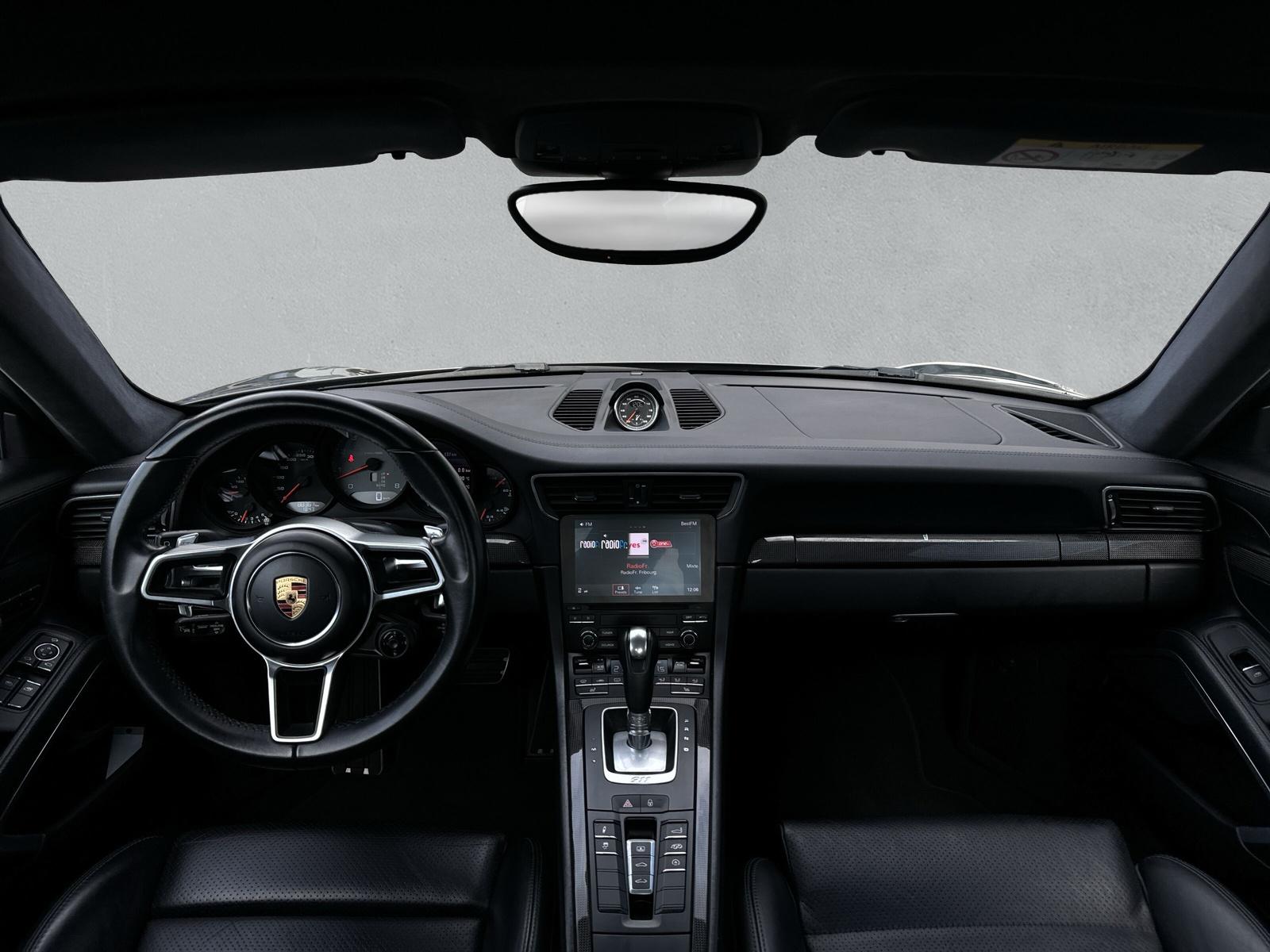 PORSCHE Carrera S 911 Coupé 3.0 (CH)-image-12
