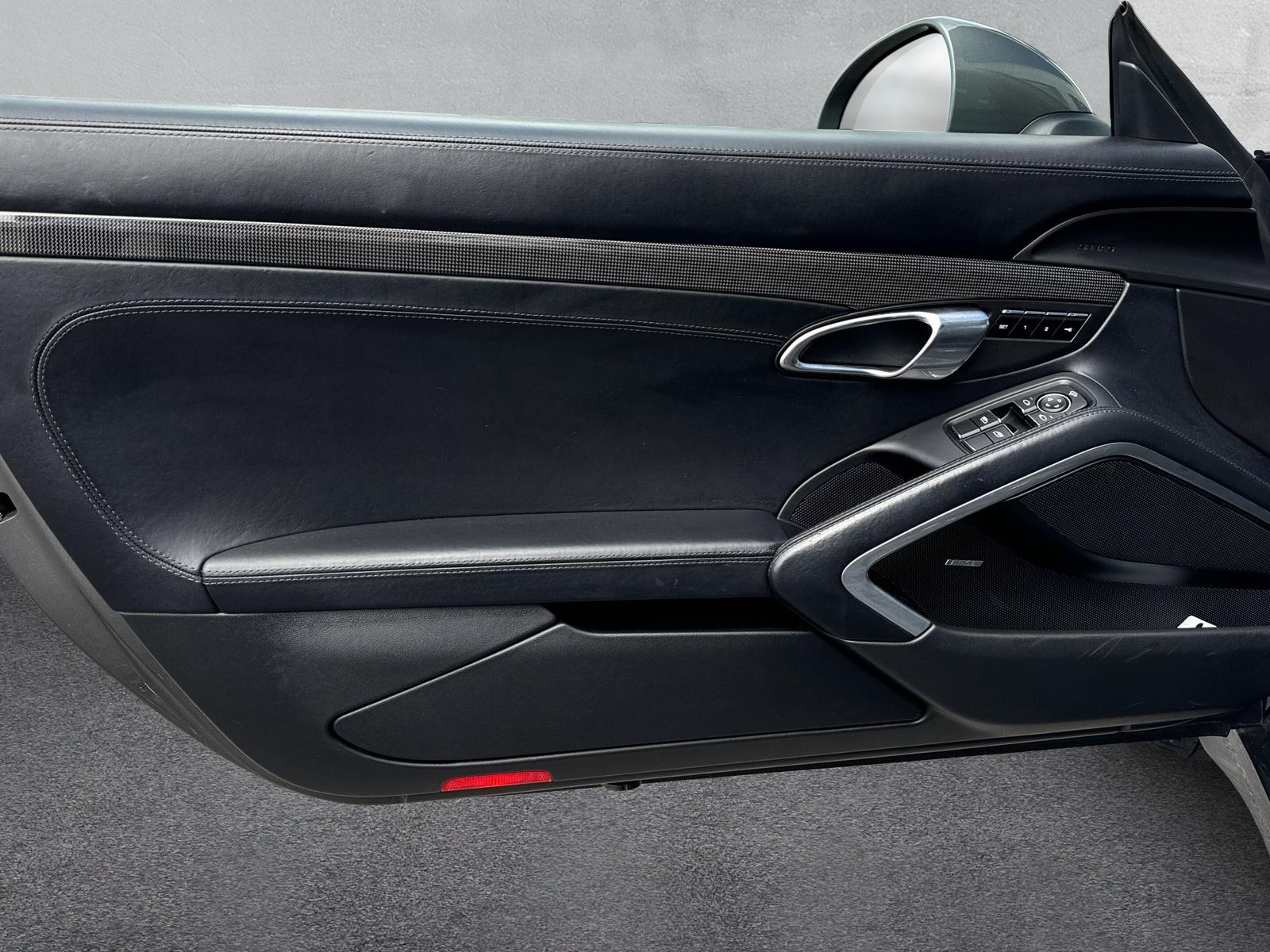 PORSCHE Carrera S 911 Coupé 3.0 (CH)-image-16