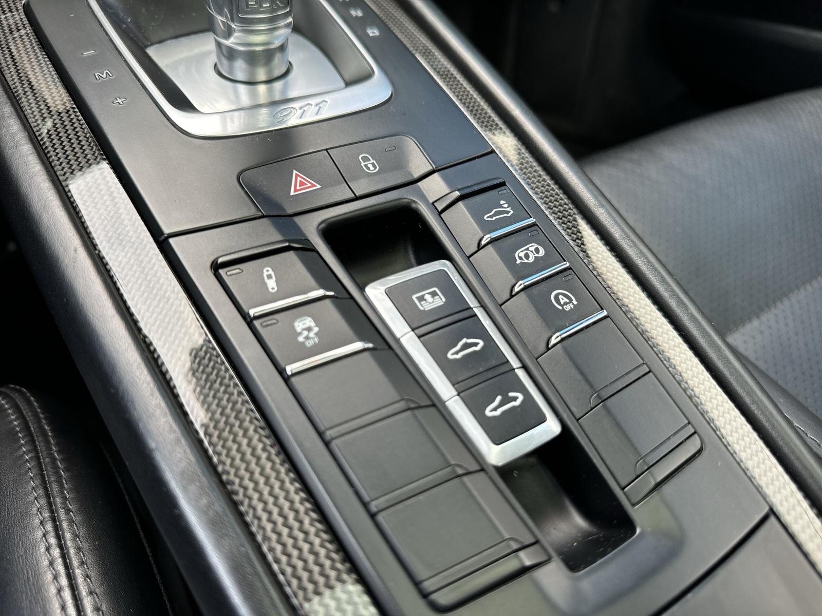 PORSCHE Carrera S 911 Coupé 3.0 (CH)-image-23