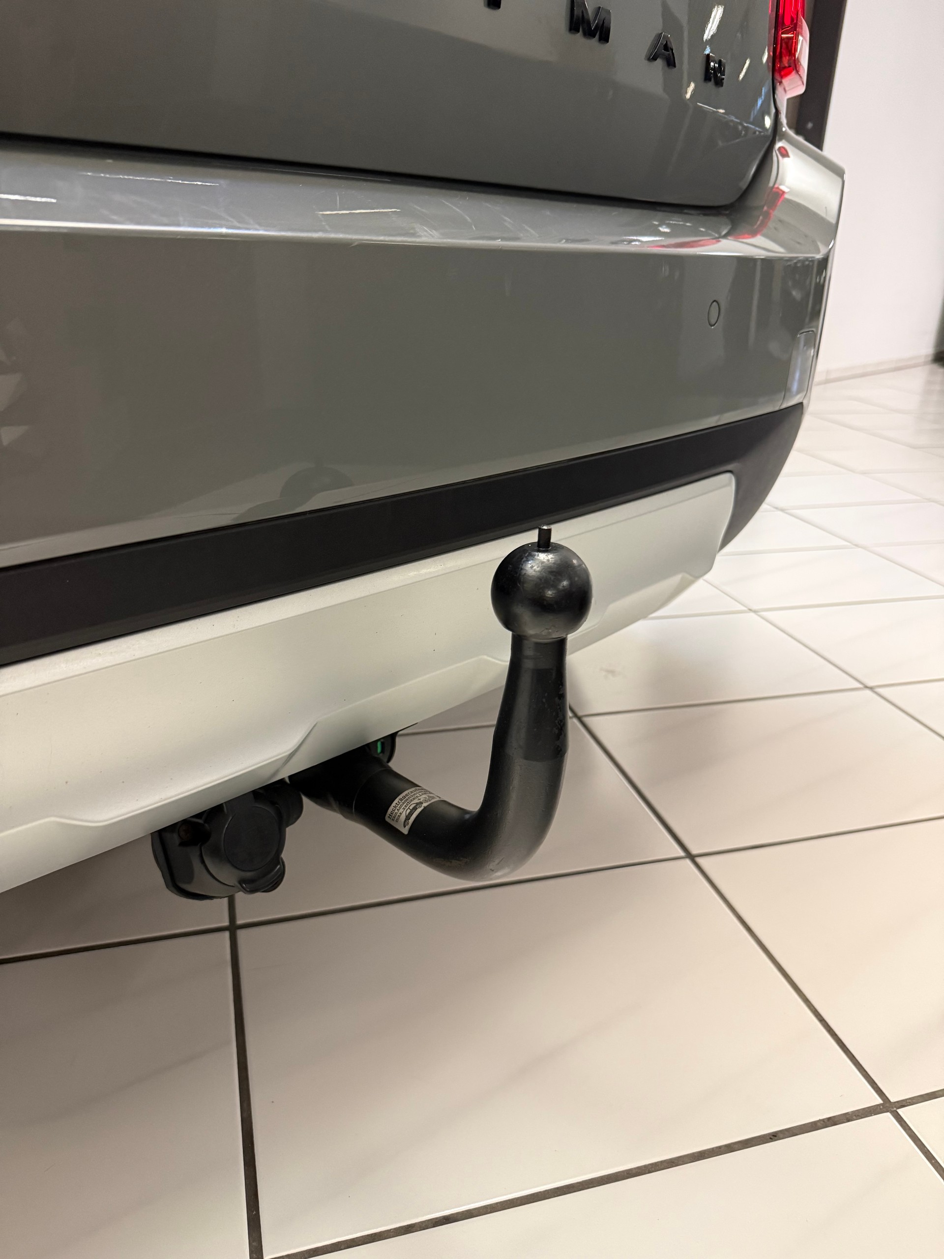 MINI Countryman Cooper SE ALL4 PHEV Steptronic-image-25