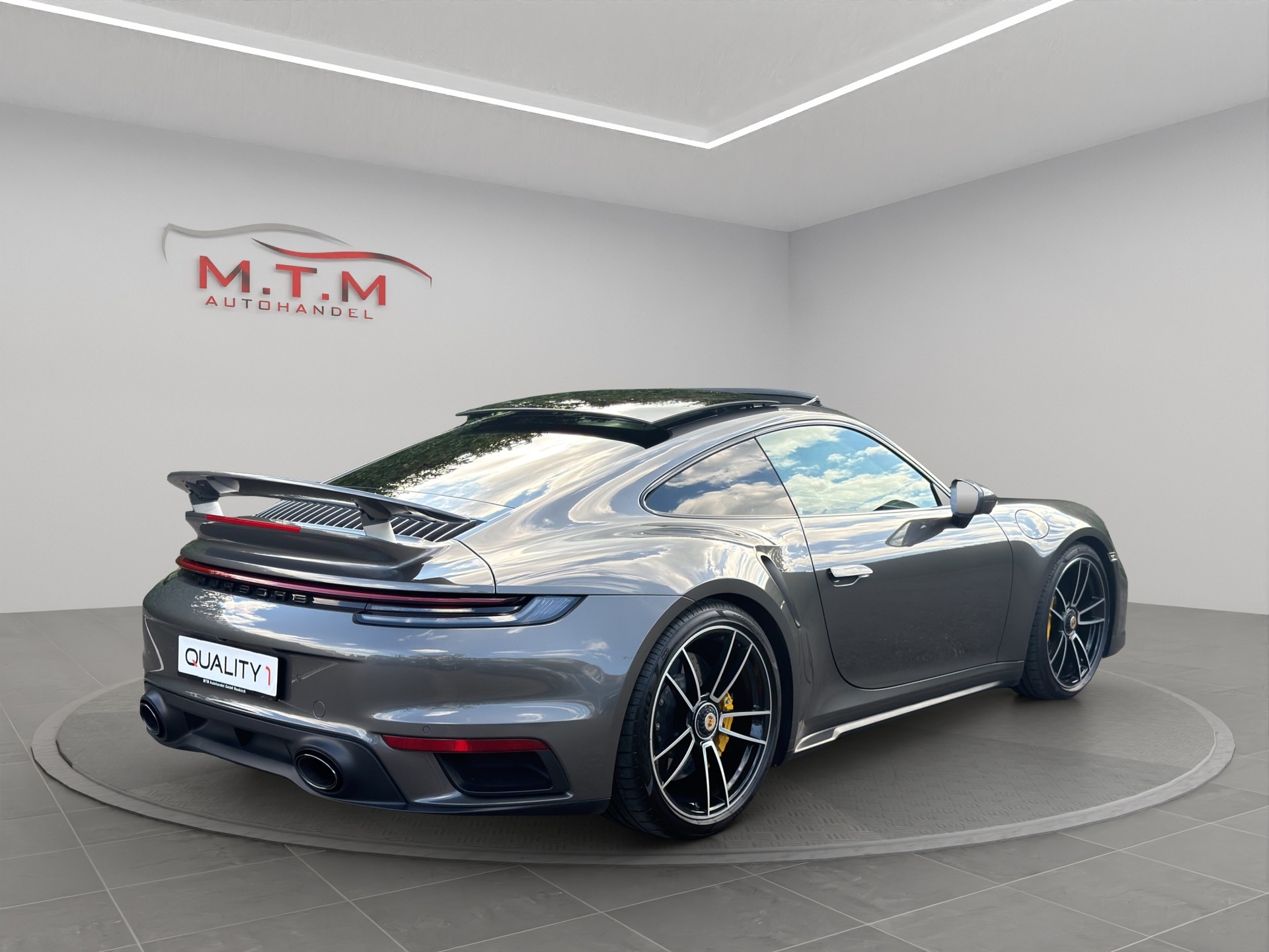 PORSCHE 911 Turbo S PDK-image-12