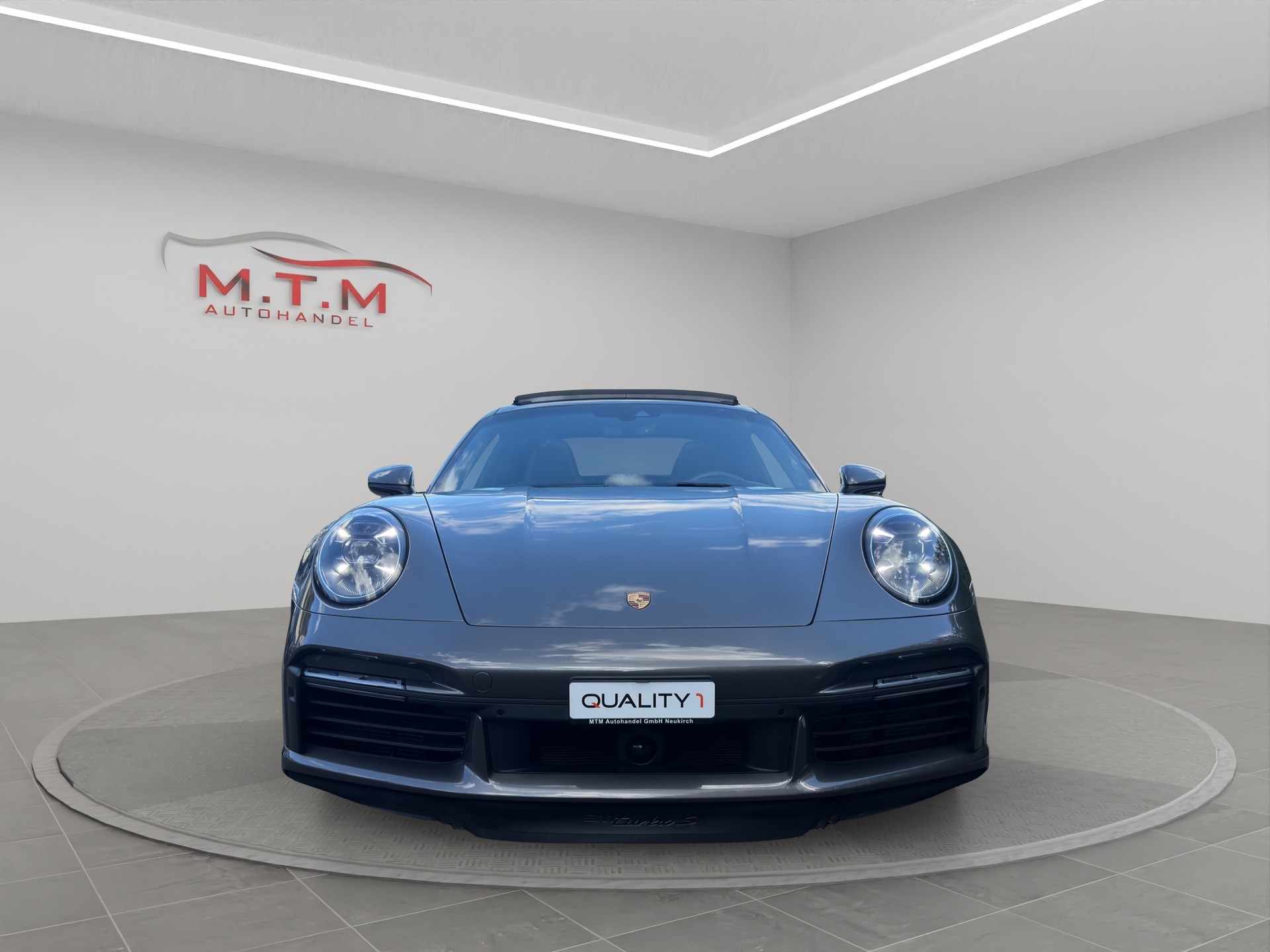 PORSCHE 911 Turbo S PDK-image-5