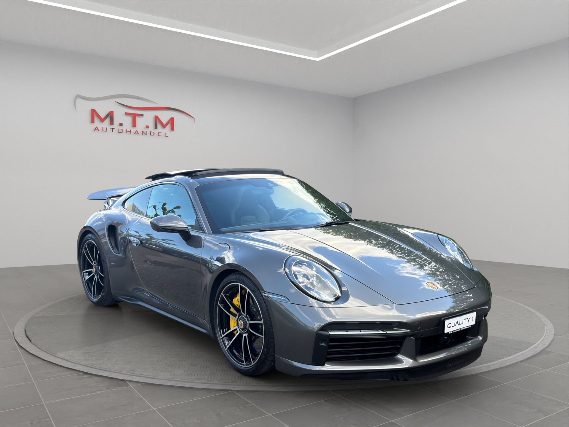 PORSCHE 911 Turbo S PDK-showroom-element-3