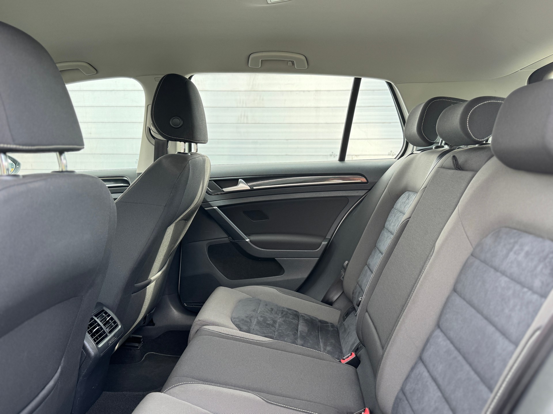 VW Golf 1.4 TSI Comfortline DSG-image-5