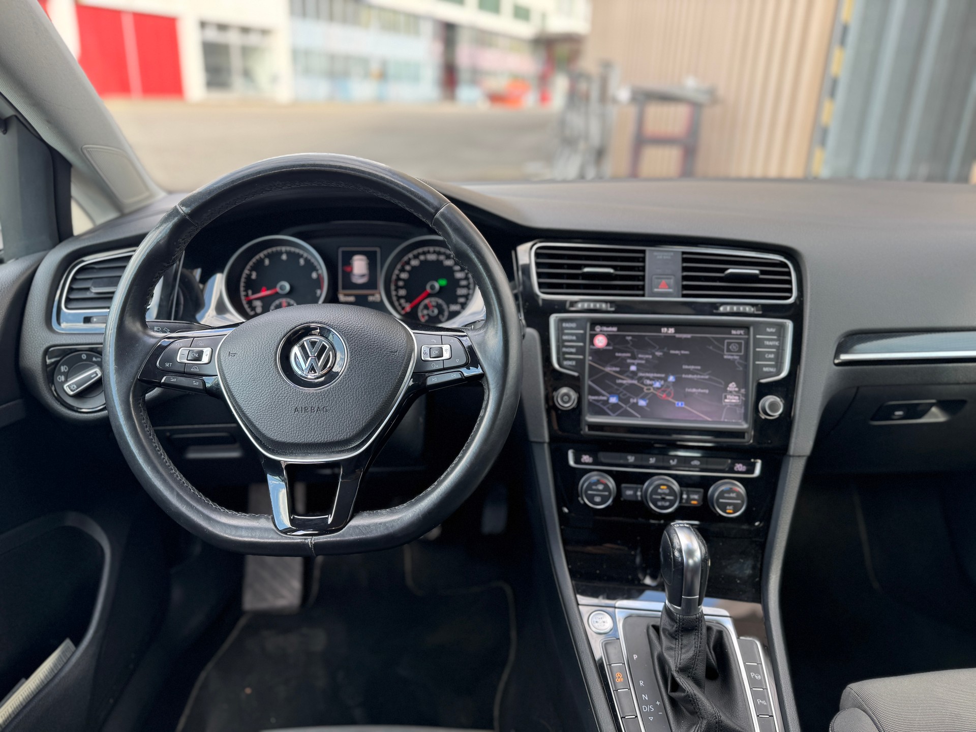 VW Golf 1.4 TSI Comfortline DSG-image-10