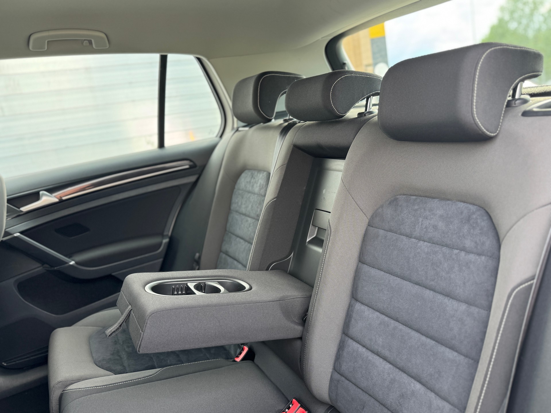 VW Golf 1.4 TSI Comfortline DSG-image-8