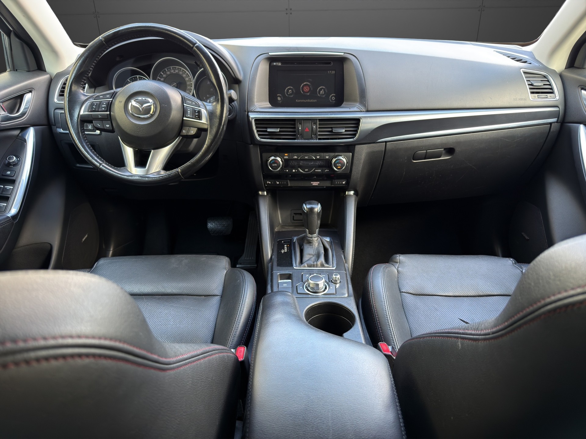 MAZDA CX-5 2.2 D HP Revolution AWD Automatic-image-9