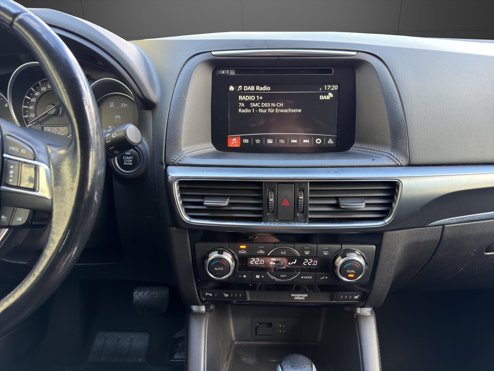 MAZDA CX-5 2.2 D HP Revolution AWD Automatic-image-13