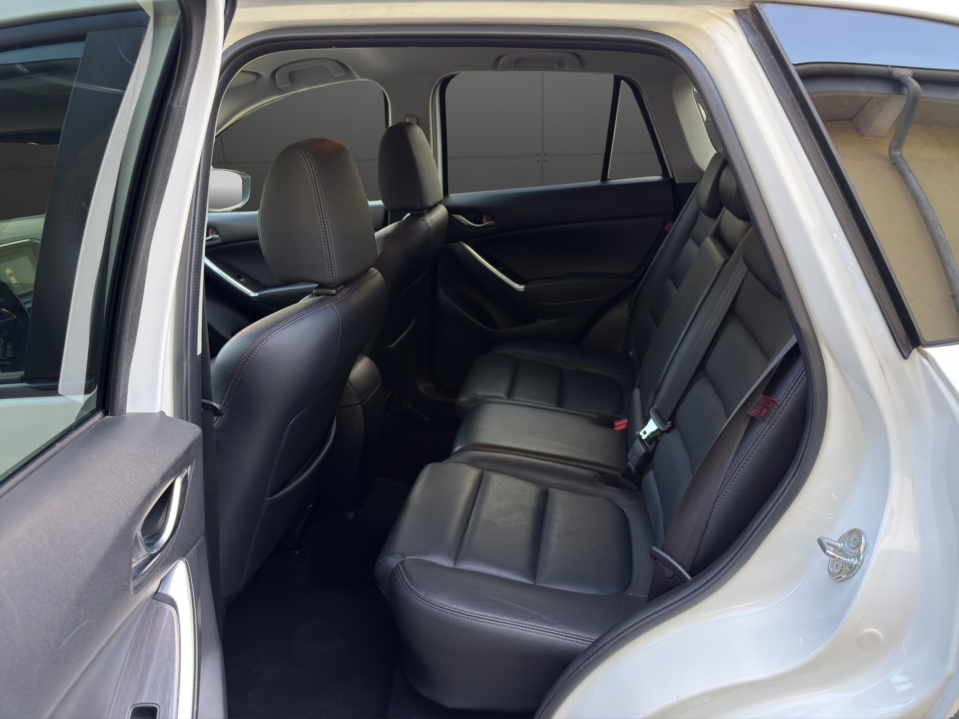 MAZDA CX-5 2.2 D HP Revolution AWD Automatic-image-20