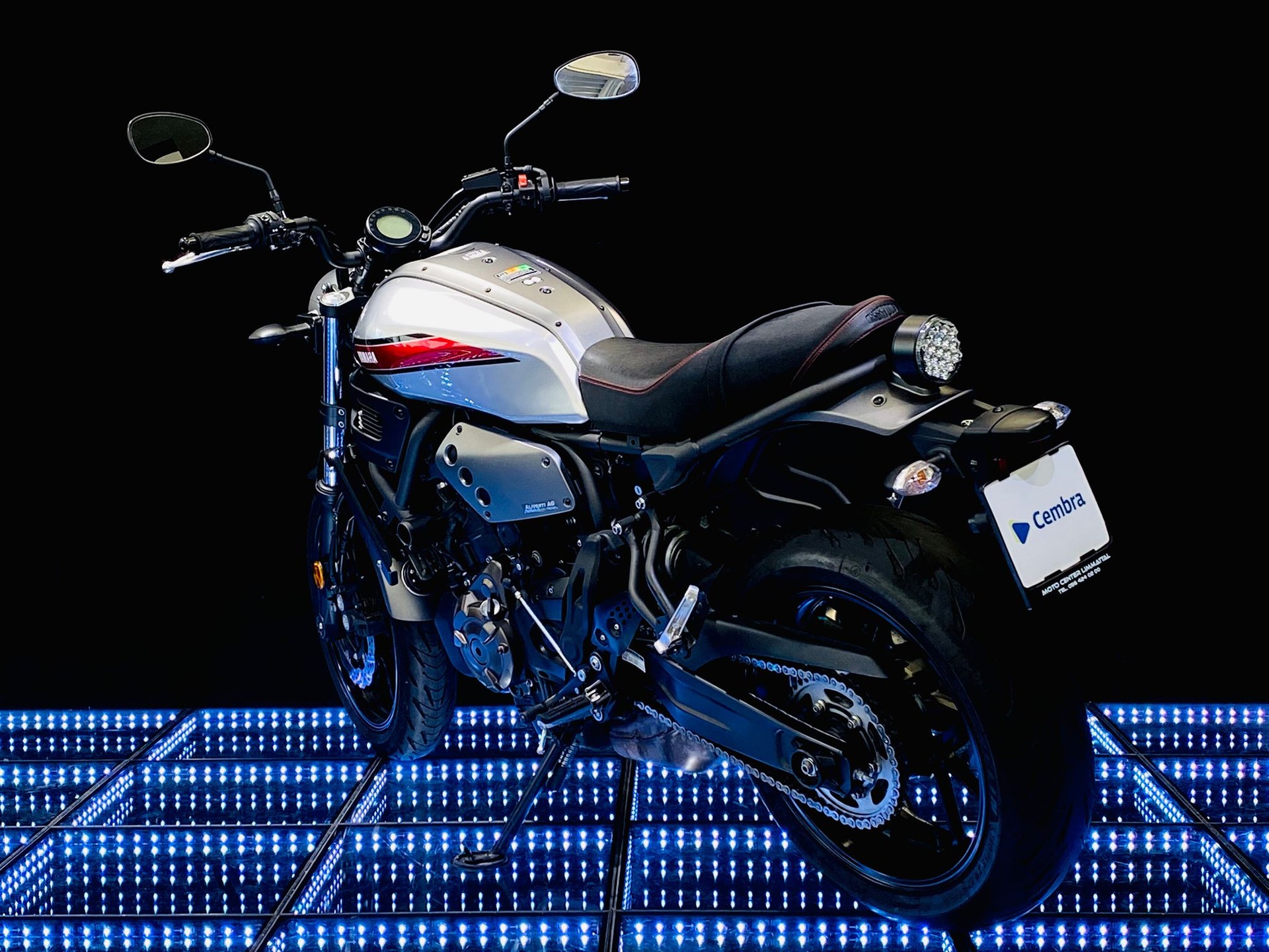 YAMAHA XSR 700 (35kW)-image-4