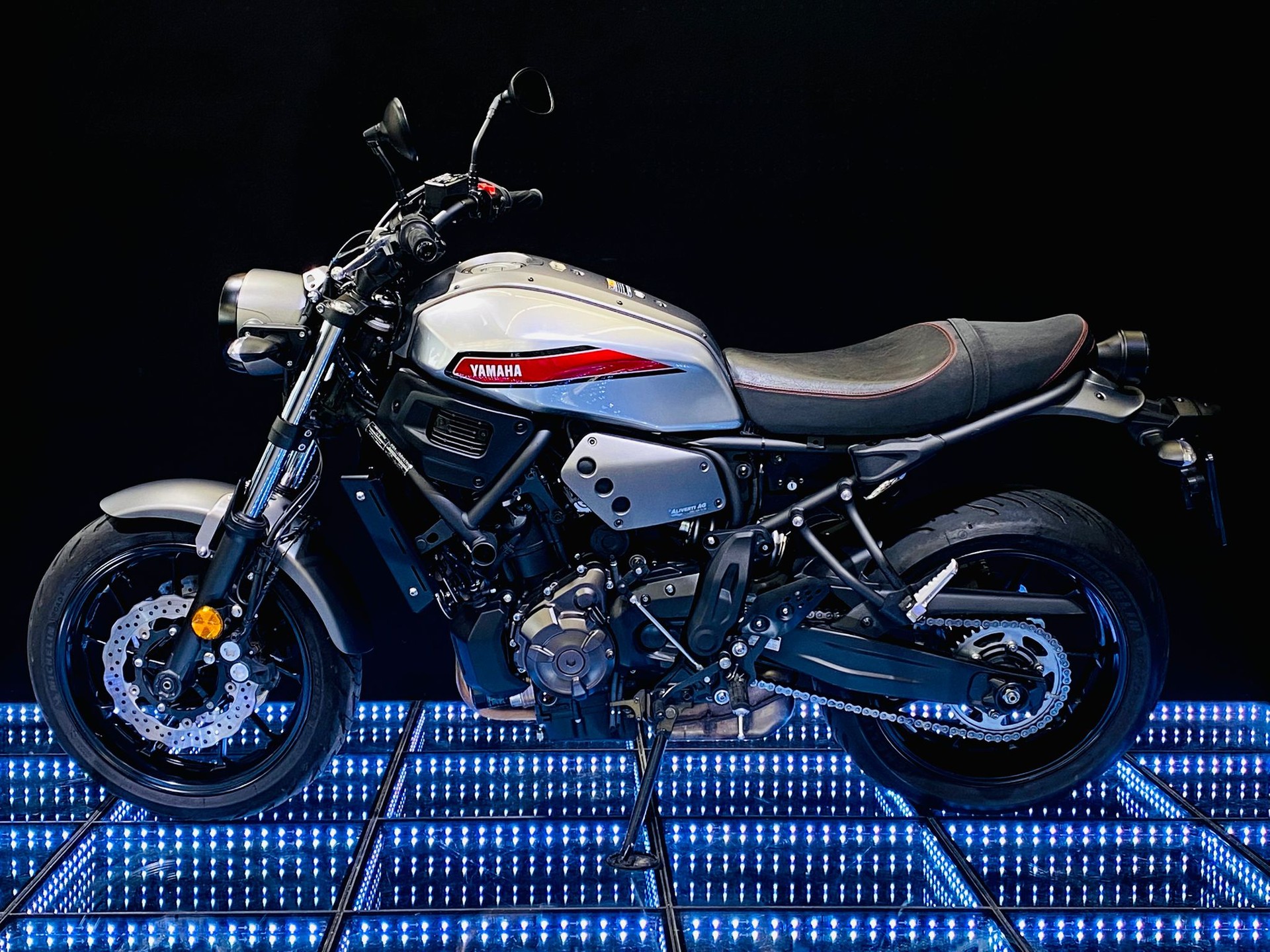 YAMAHA XSR 700 (35kW)-image-3