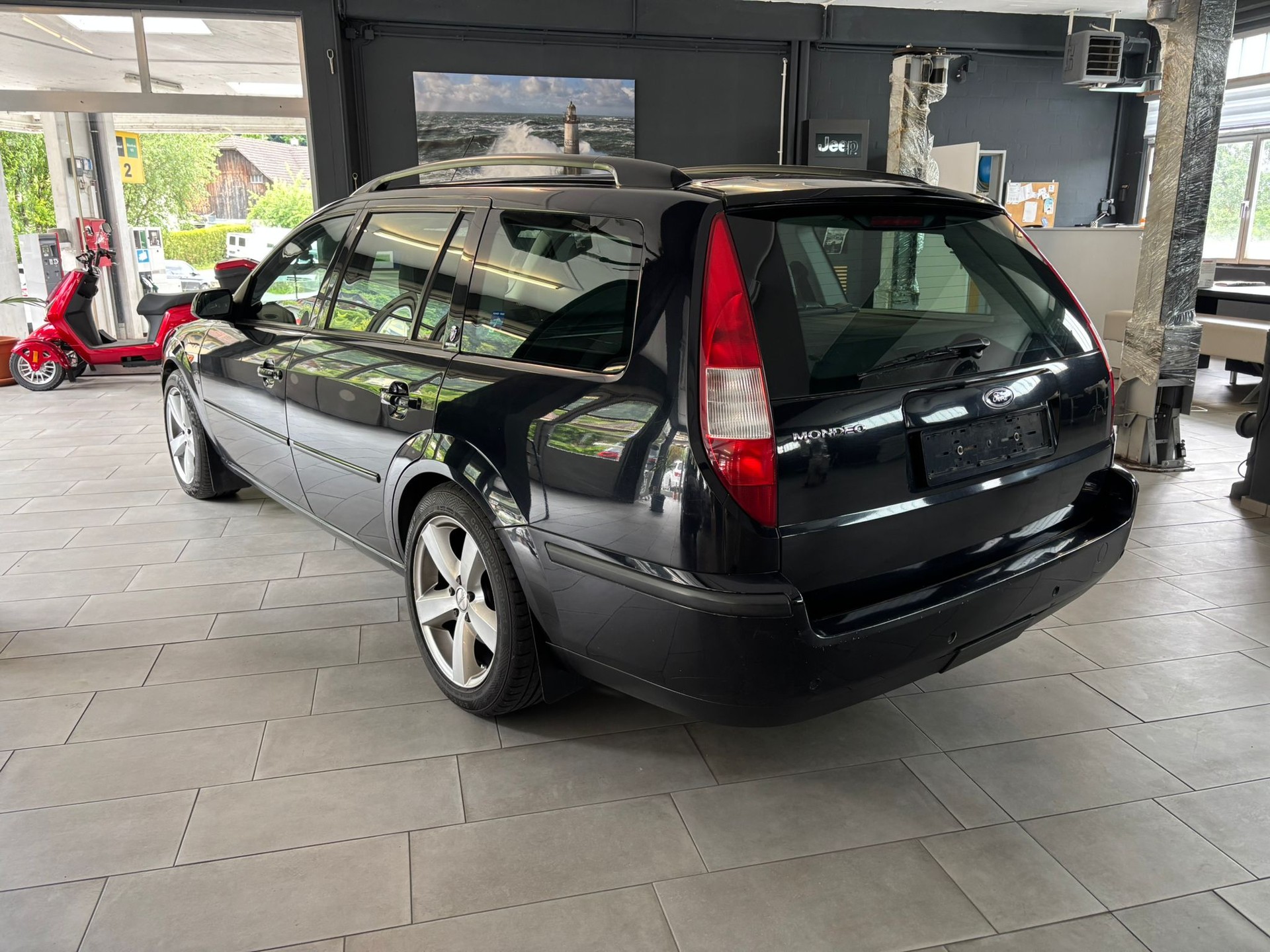 FORD Mondeo 2.5i V6 Executive-image-3