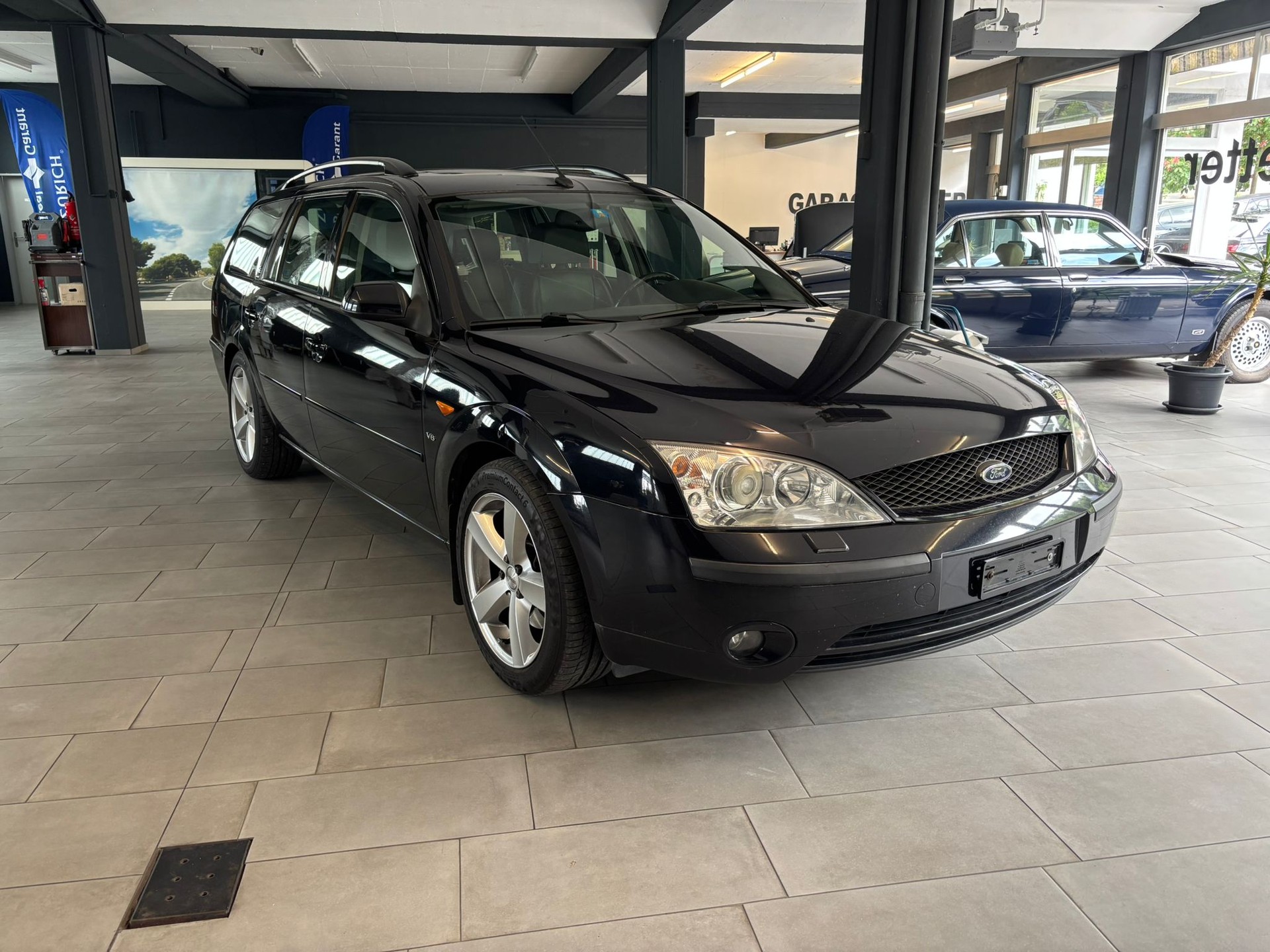 FORD Mondeo 2.5i V6 Executive-image-1