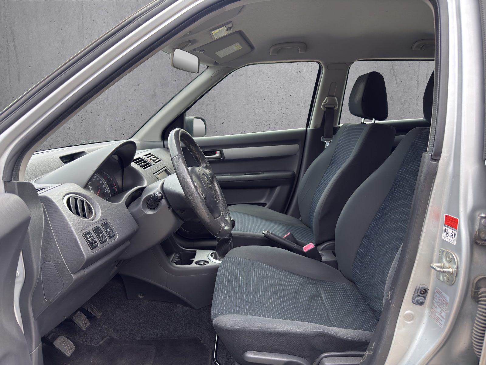 SUZUKI Swift 1.3i 16V GL-image-8