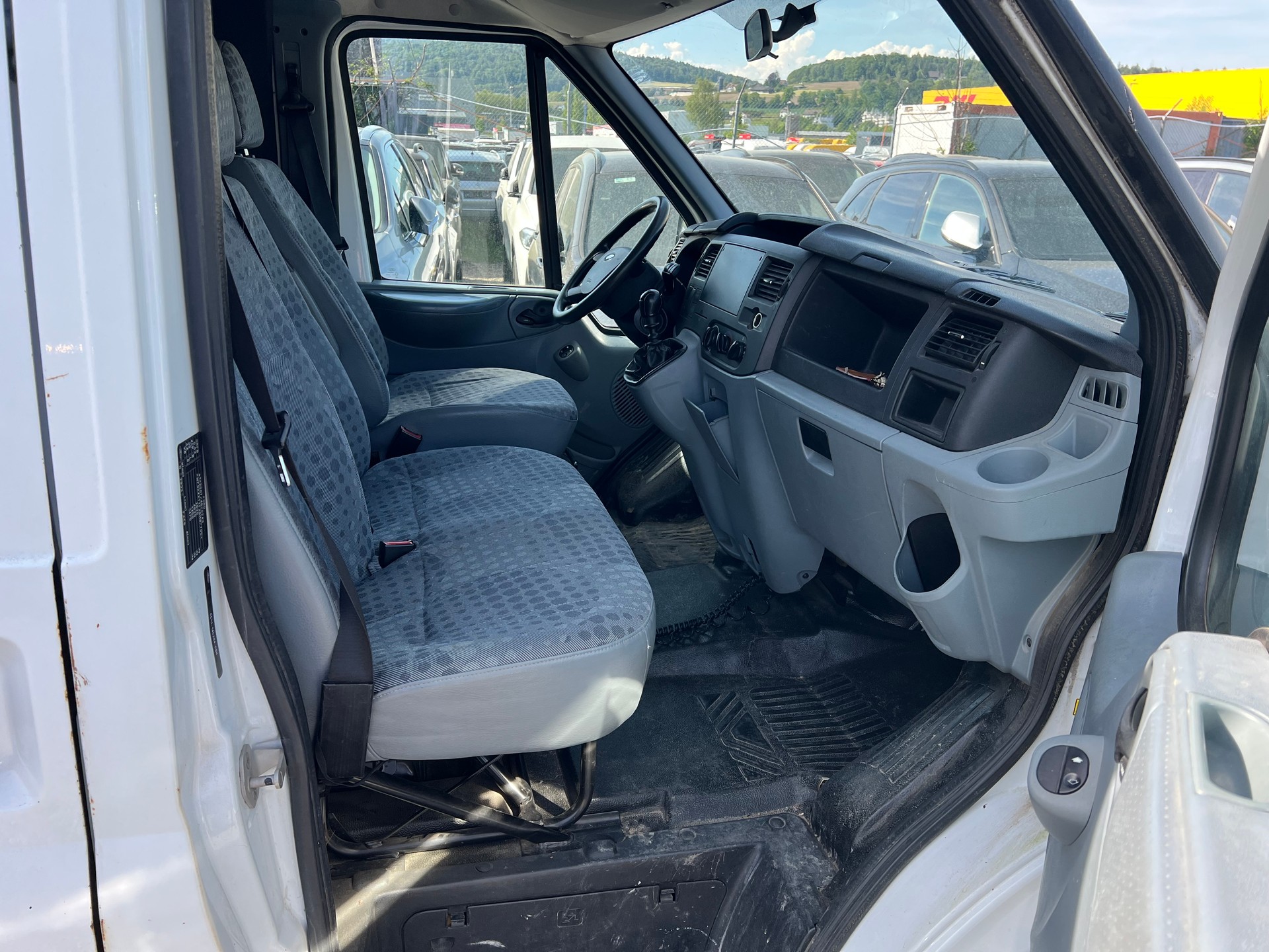 FORD 260 S TDI TRANSIT-image-11