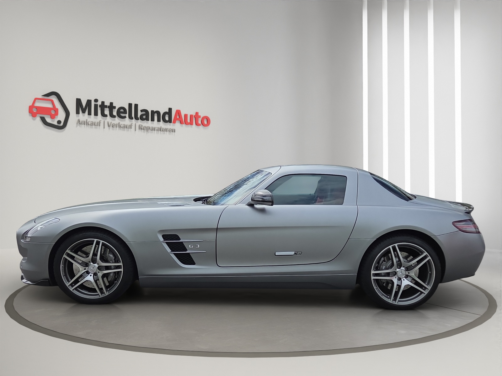 MERCEDES-BENZ SLS 63 AMG Speedshift-showroom-element-3