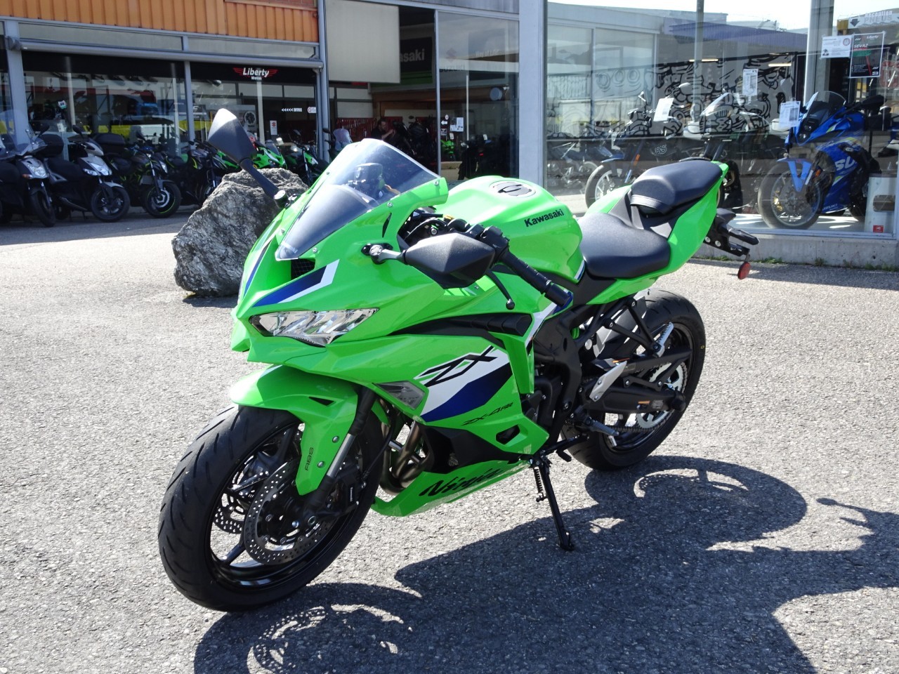 KAWASAKI Ninja ZX-4RR (35kW)-image-3