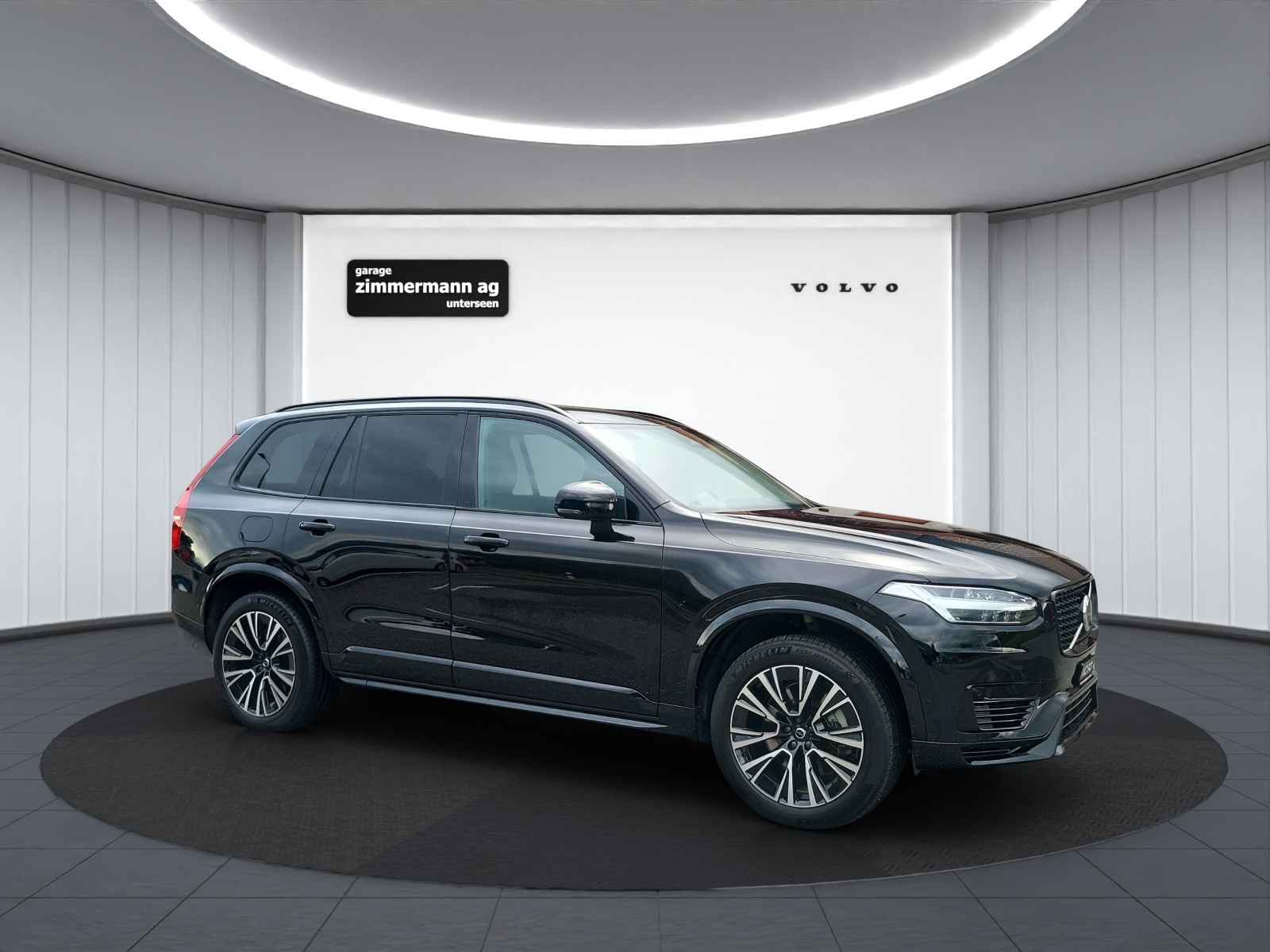VOLVO XC90 2.0 T8 TE Xcentric 7P. eAWD-showroom-element-3