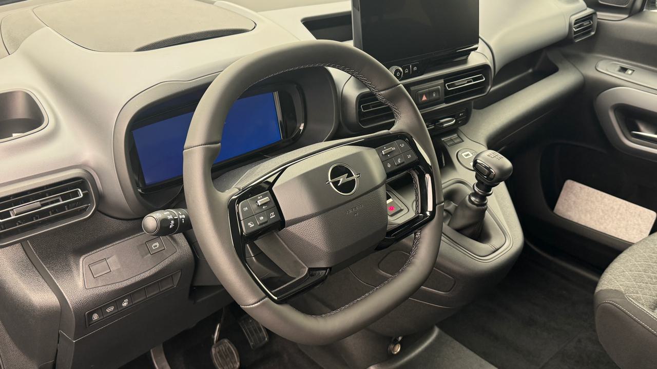 OPEL Combo XL 1.5 GS-image-6