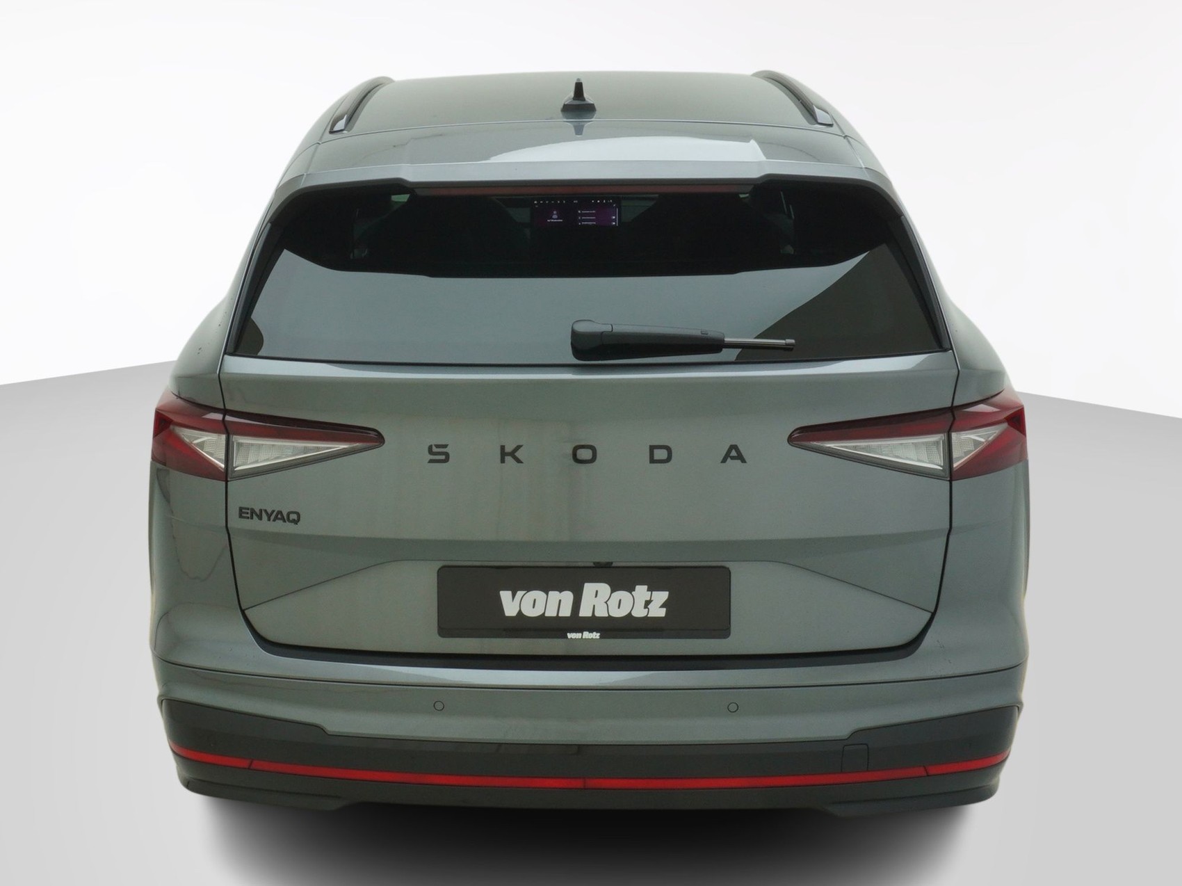 SKODA Enyaq iV RS-Lounge-showroom-element-2