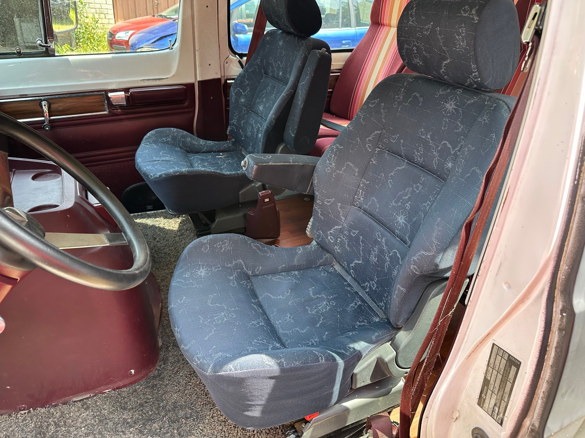 MOWAG B 350 N8 CHRYSLER Van 5.9L (BETRIEBSFERIEN bis 09.08.26)-image-10